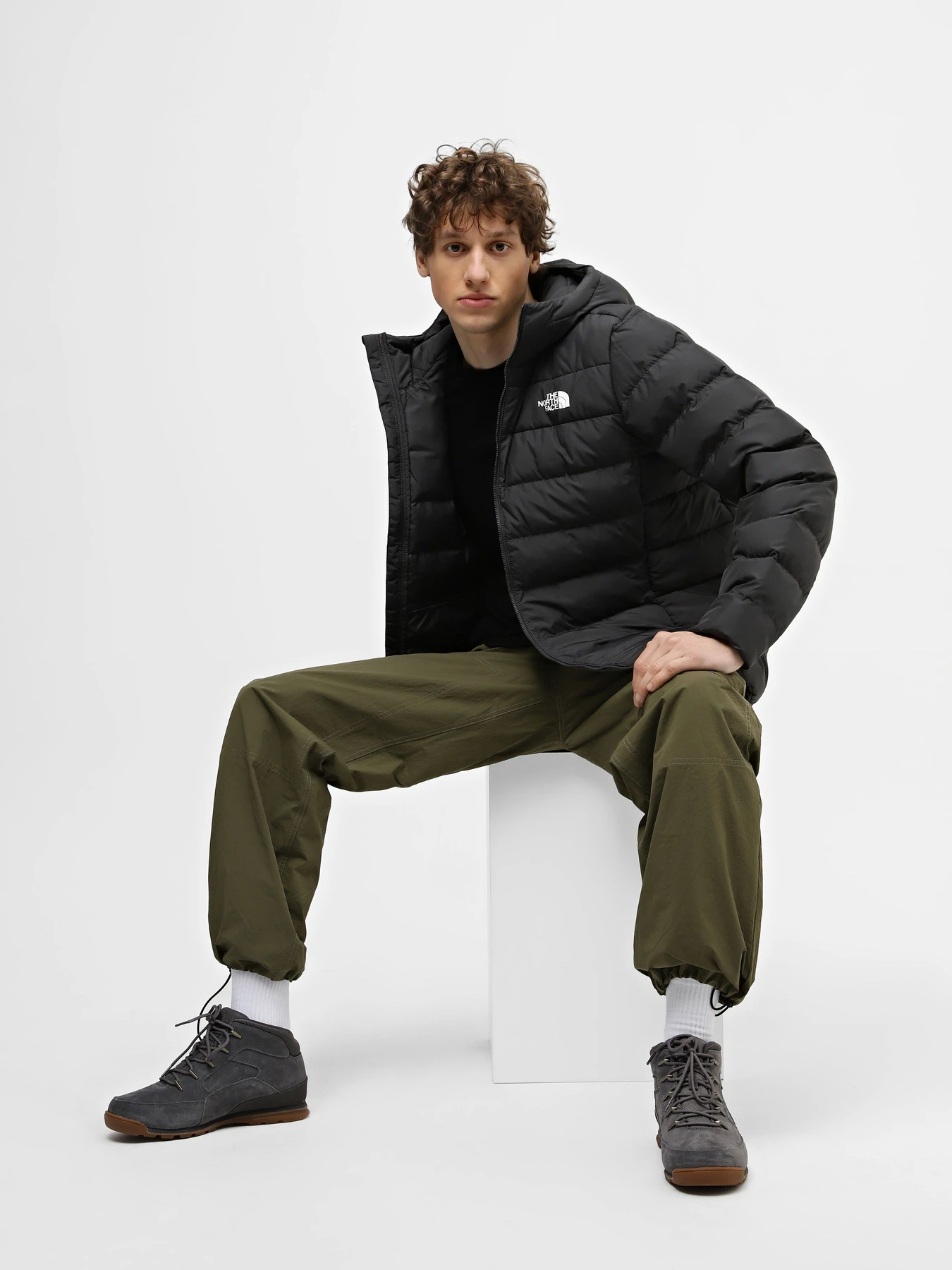 Куртки и дубленки The North Face Aconcagua 3 модель NF0A84I10C51 Куртки и дубленки The North Face Aconcagua 3 модель NF0A84I10C51 Фото
