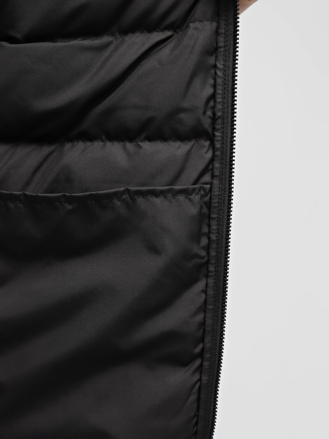 Куртки та дублянки The North Face Aconcagua 3 модель NF0A84I1JK31 Куртки та дублянки The North Face Aconcagua 3 модель NF0A84I1JK31 Фото