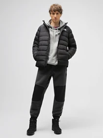 Куртки та дублянки The North Face Aconcagua 3 модель NF0A84I1JK31 Фото