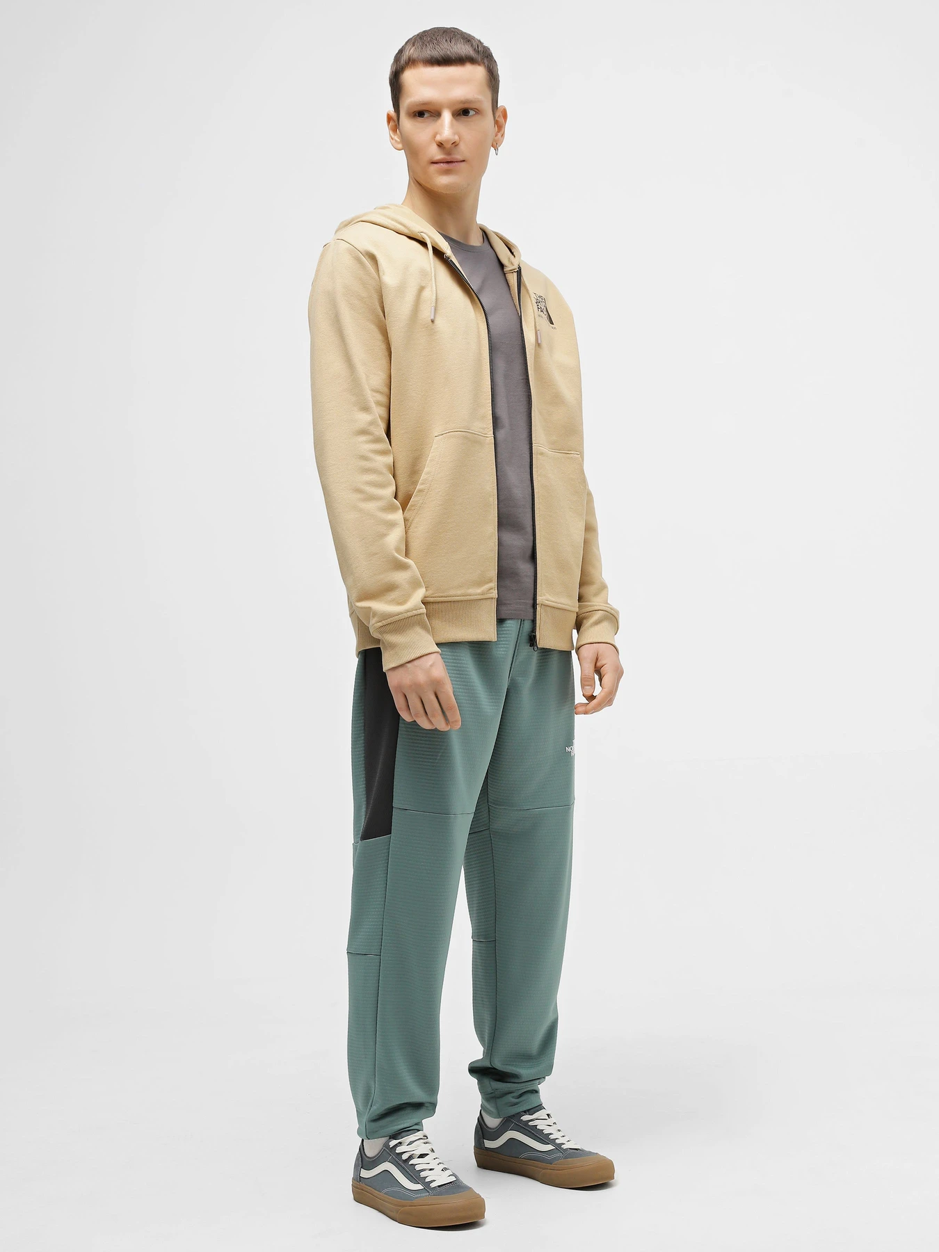 Брюки The North Face MA Fleece модель NF0A823UONO1 Брюки The North Face MA Fleece модель NF0A823UONO1 Фото