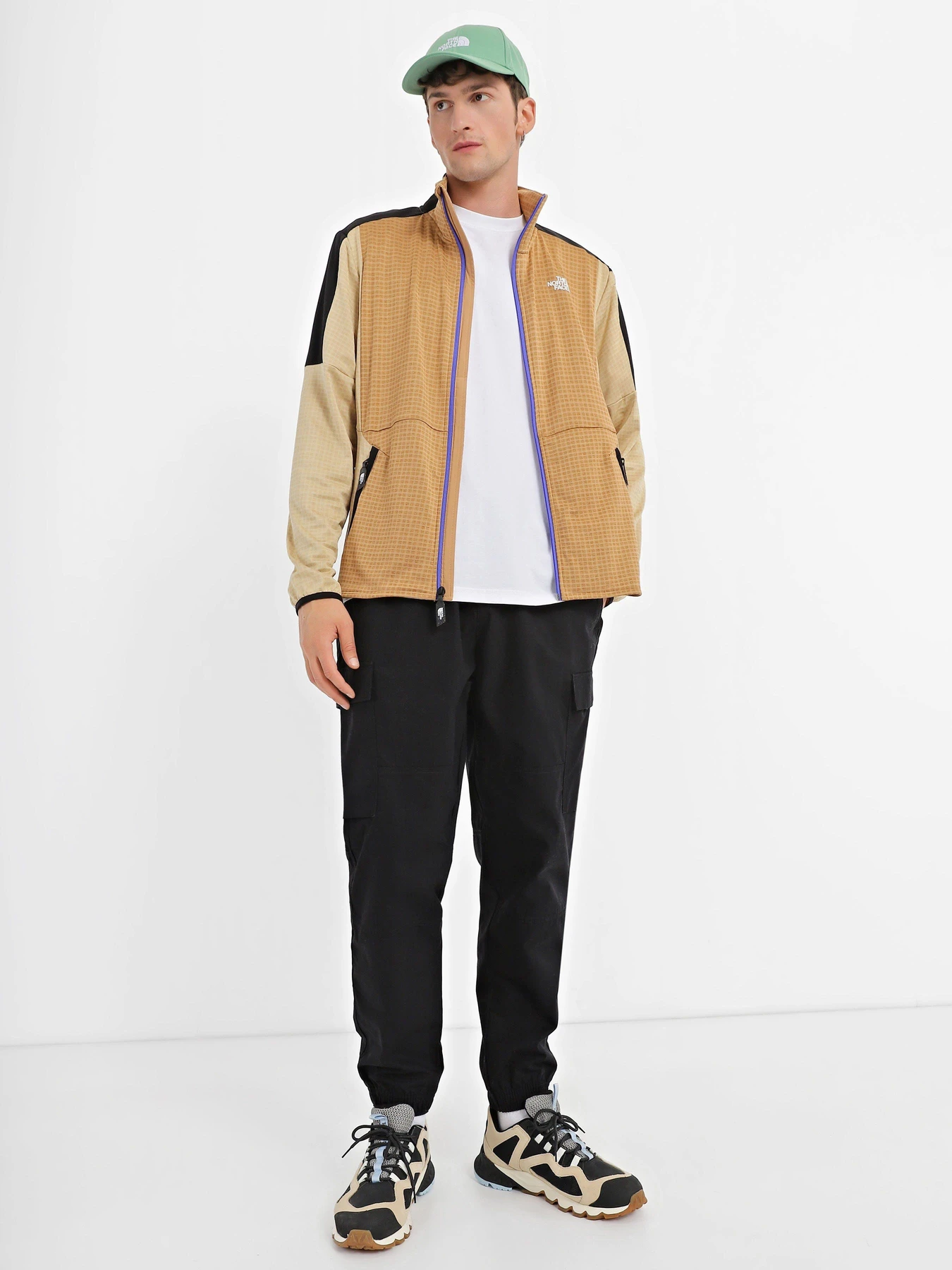 Худі та світшоти The North Face Middle Rock Fz Fleece модель NF0A851ZO4Q1 Худі та світшоти The North Face Middle Rock Fz Fleece модель NF0A851ZO4Q1 Фото
