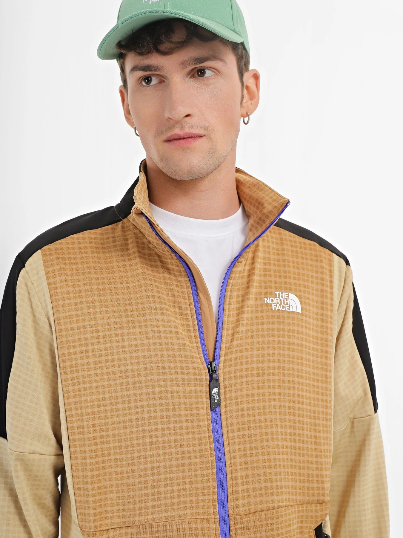 Худі та світшоти The North Face Middle Rock Fz Fleece модель NF0A851ZO4Q1 Худі та світшоти The North Face Middle Rock Fz Fleece модель NF0A851ZO4Q1 Фото