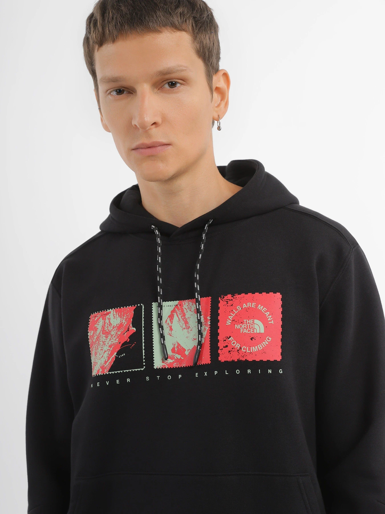 Худі та світшоти The North Face Outdoor Graphic модель NF0A8522JK31 Худі та світшоти The North Face Outdoor Graphic модель NF0A8522JK31 Фото