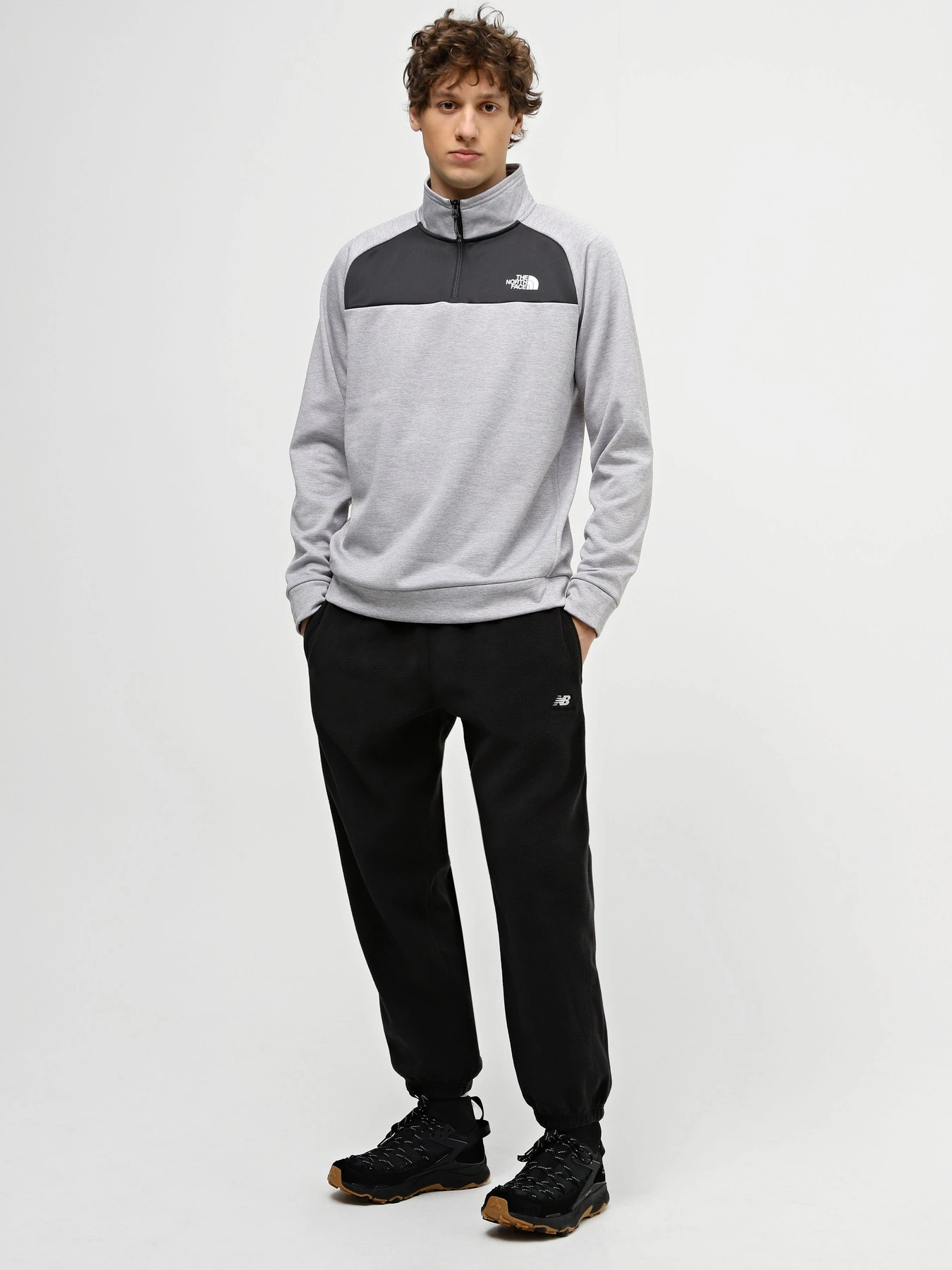 Худи и свитшоты The North Face Reaxion модель NF0A855LFTM1 Худи и свитшоты The North Face Reaxion модель NF0A855LFTM1 Фото