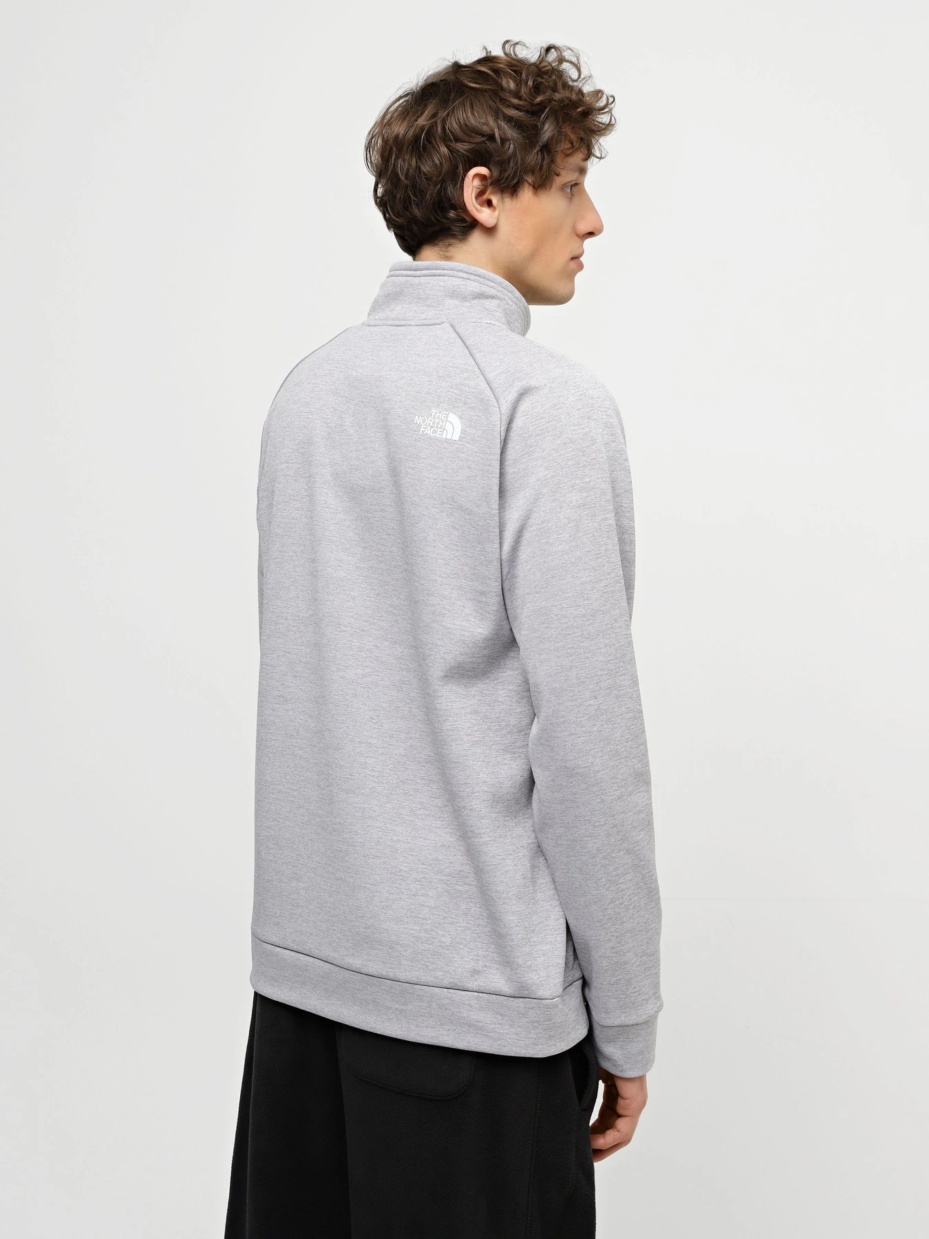 Худи и свитшоты The North Face Reaxion модель NF0A855LFTM1 Худи и свитшоты The North Face Reaxion модель NF0A855LFTM1 Фото