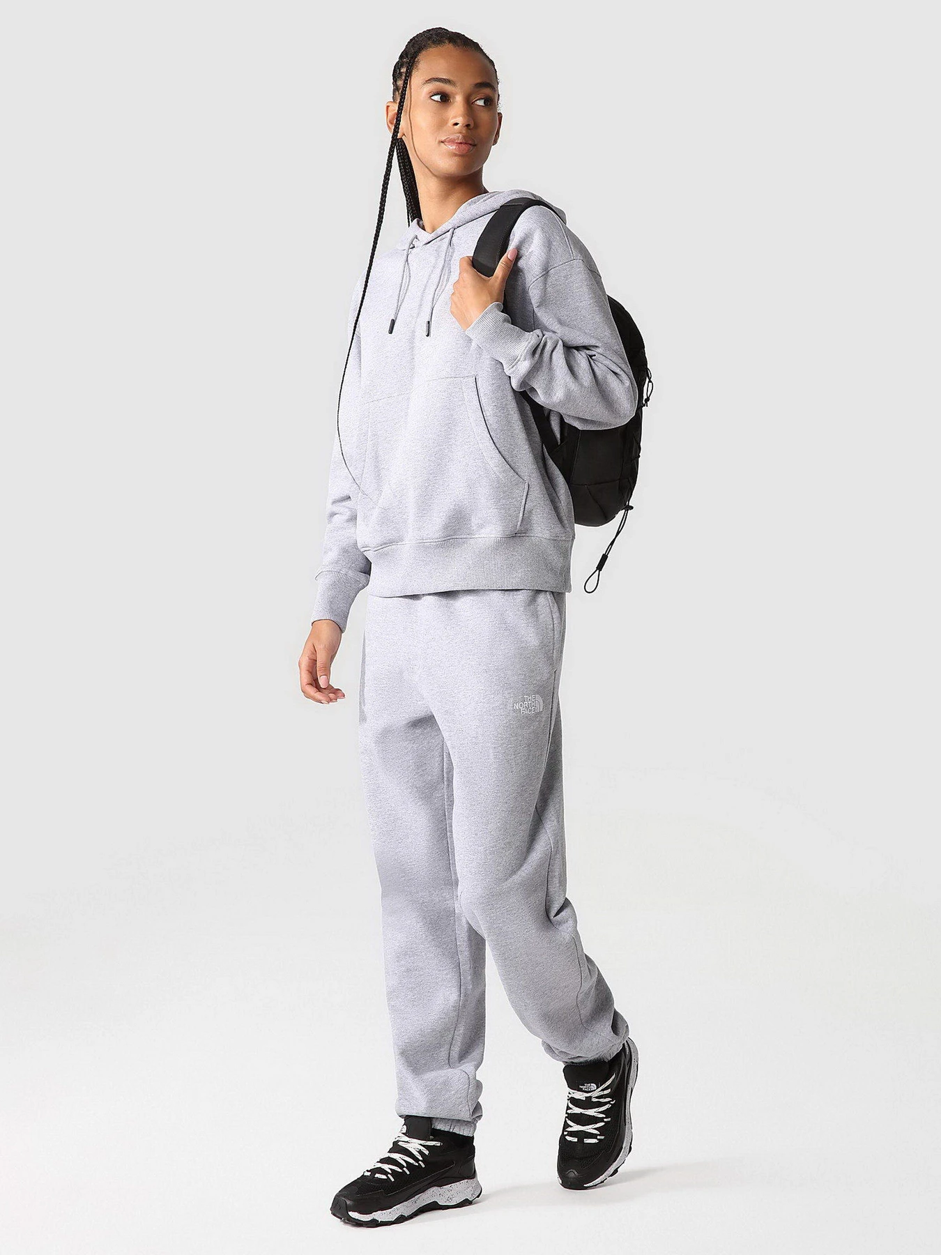 Брюки The North Face Essential Sweat модель NF0A7ZJFDYX1 Фото