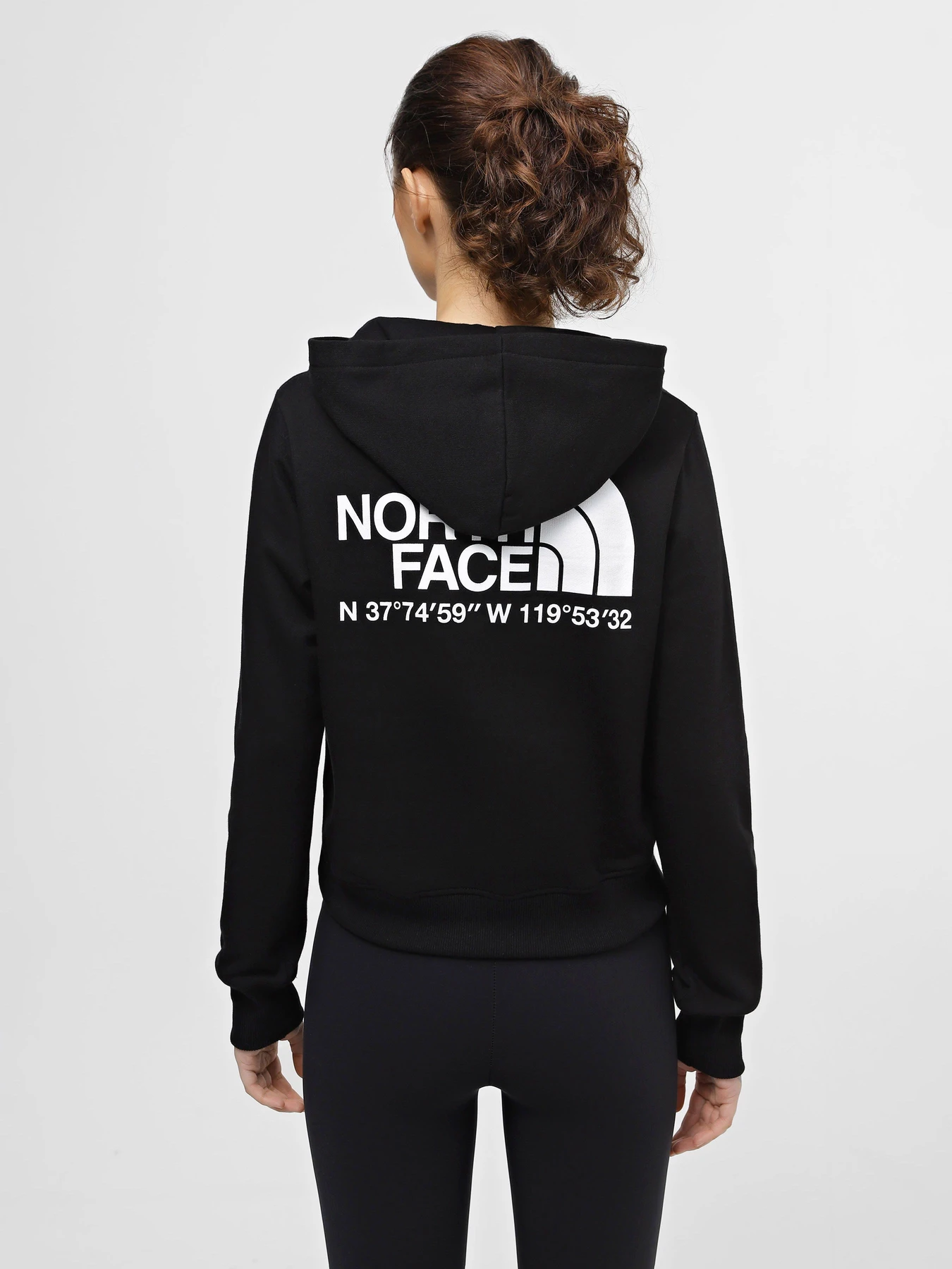 Худи и свитшоты The North Face Coordinates модель NF0A8543JK31 Худи и свитшоты The North Face Coordinates модель NF0A8543JK31 Фото