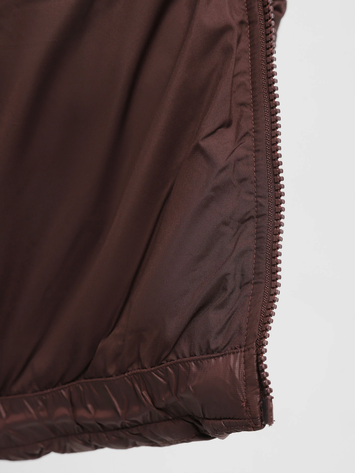Куртки и дубленки The North Face Hmlyn Down модель NF0A82F7I0I1 Фото