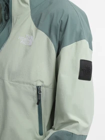 Куртки и дубленки The North Face NSE Shell модель NF0A852XKIH1 Фото