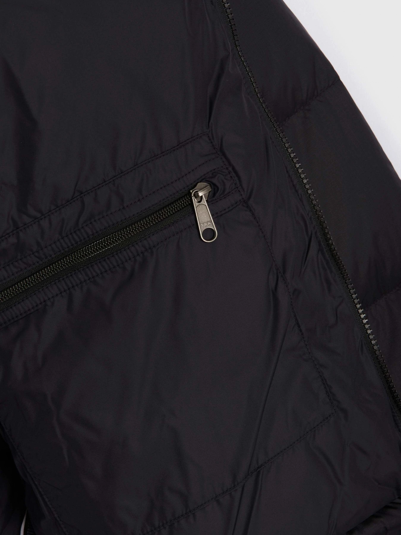 Куртки та дублянки The North Face 1996 Nuptse модель NF0A3C8DLE41 Куртки та дублянки The North Face 1996 Nuptse модель NF0A3C8DLE41 Фото