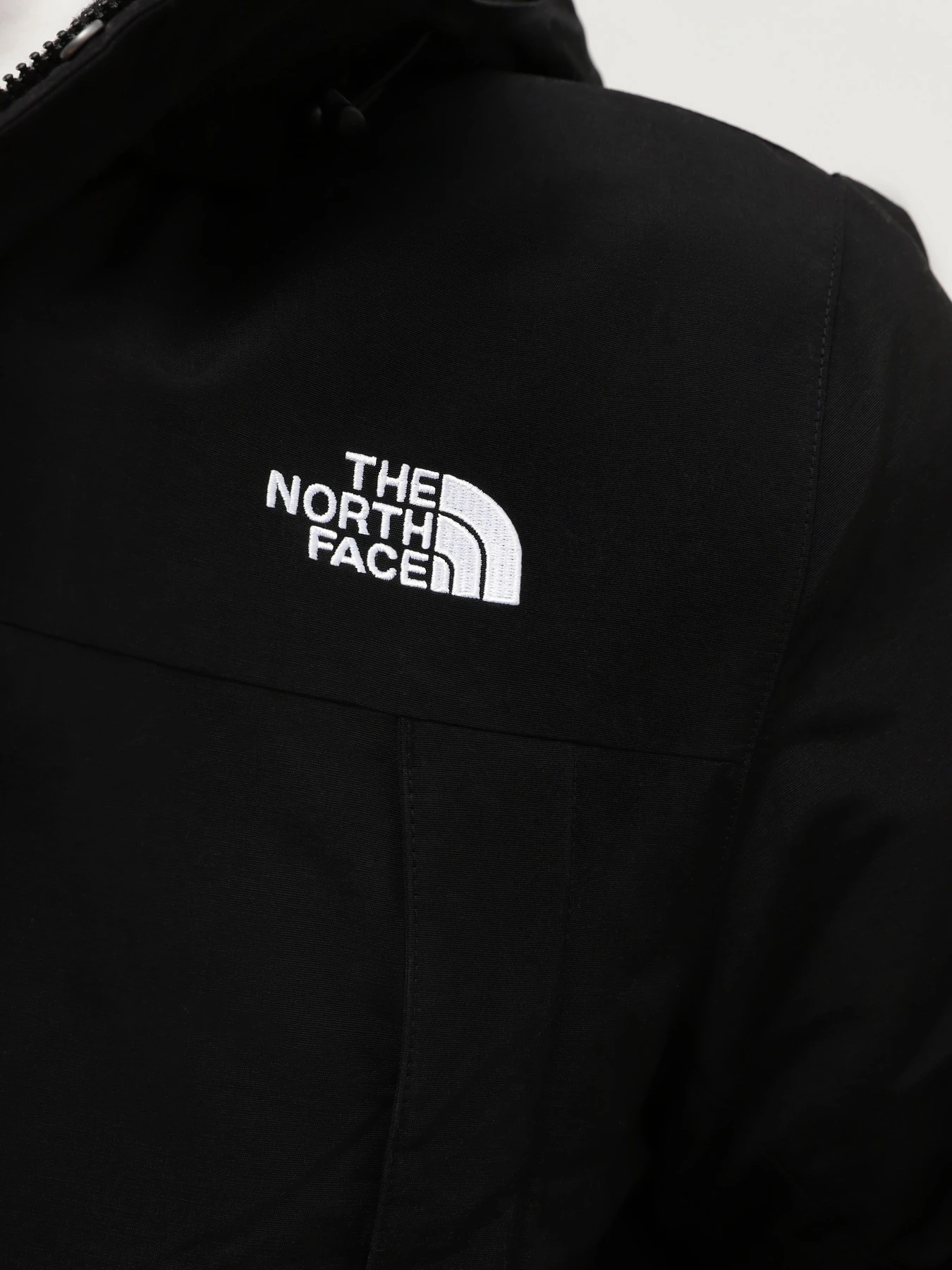 Куртки и дубленки The North Face Katavi модель NF0A7X26JK31 Фото