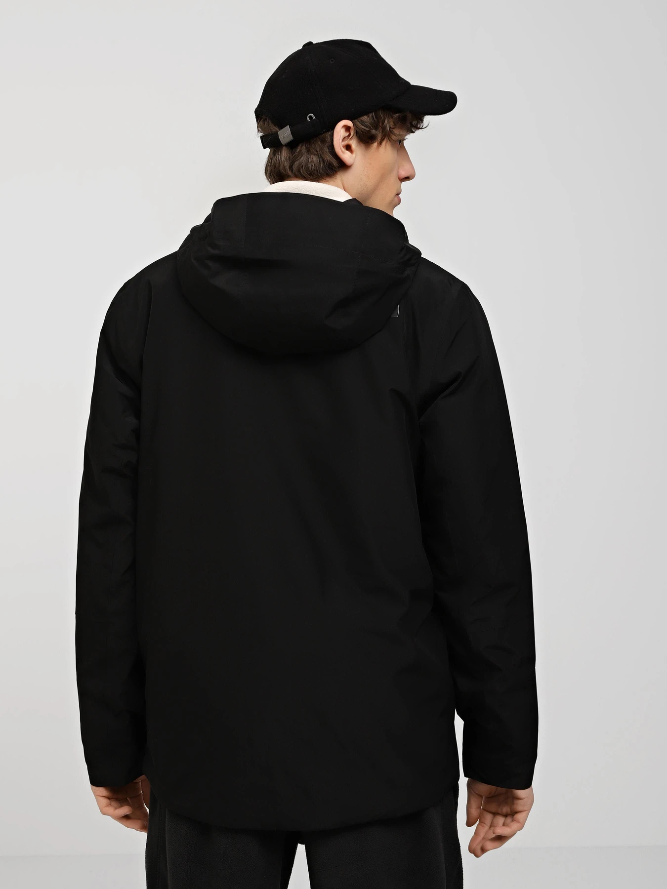 Куртки и дубленки The North Face Descendit модель NF0A4QWWJK31 Куртки и дубленки The North Face Descendit модель NF0A4QWWJK31 Фото