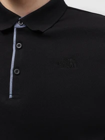 Футболки і поло The North Face Premium Polo Piquet модель NF00CEV4JK31 Фото