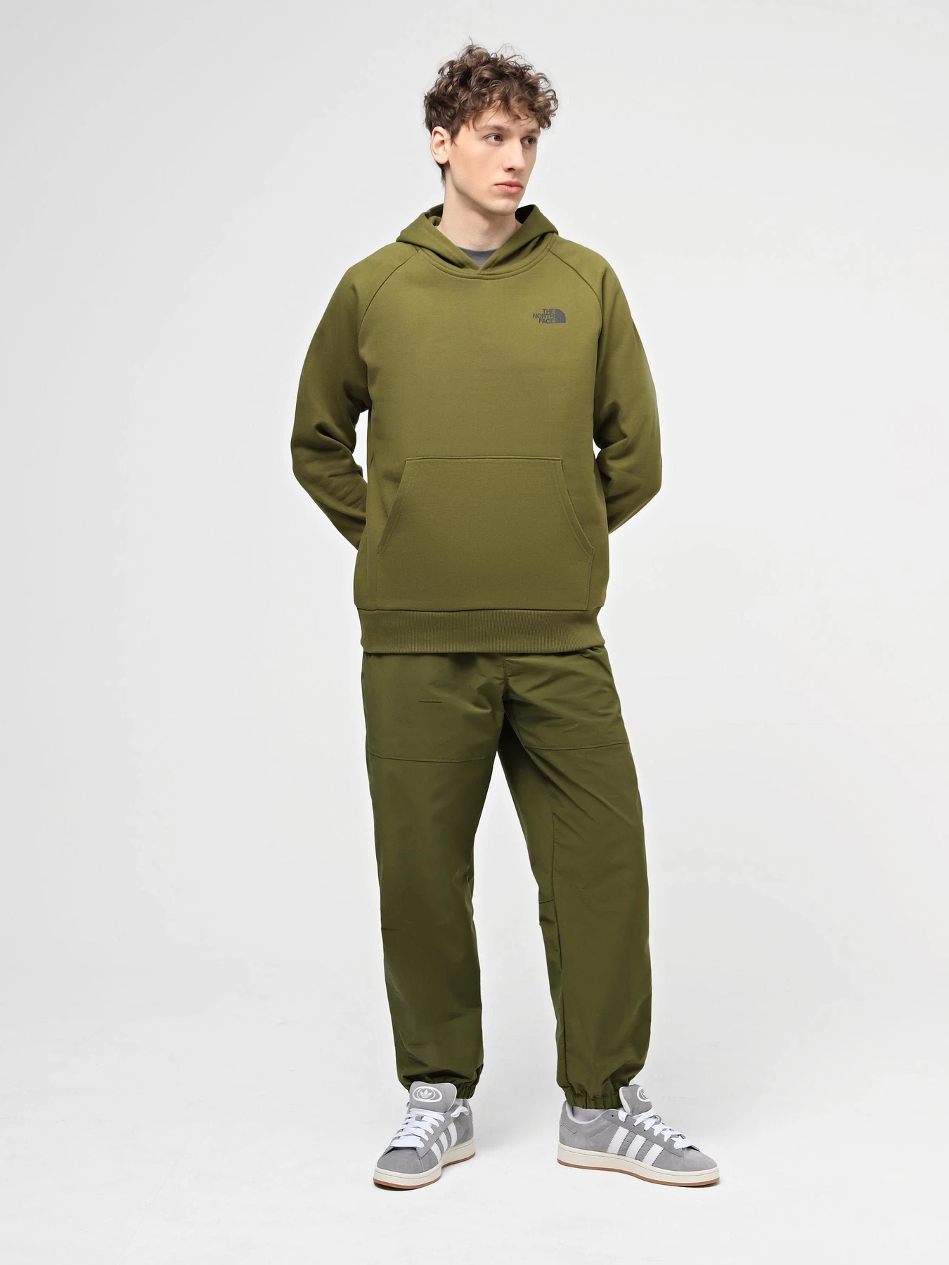 Худи и свитшоты The North Face M Raglan Redbox Hoodie - Eu модель NF0A2ZWUPIB1 Худи и свитшоты The North Face M Raglan Redbox Hoodie - Eu модель NF0A2ZWUPIB1 Фото