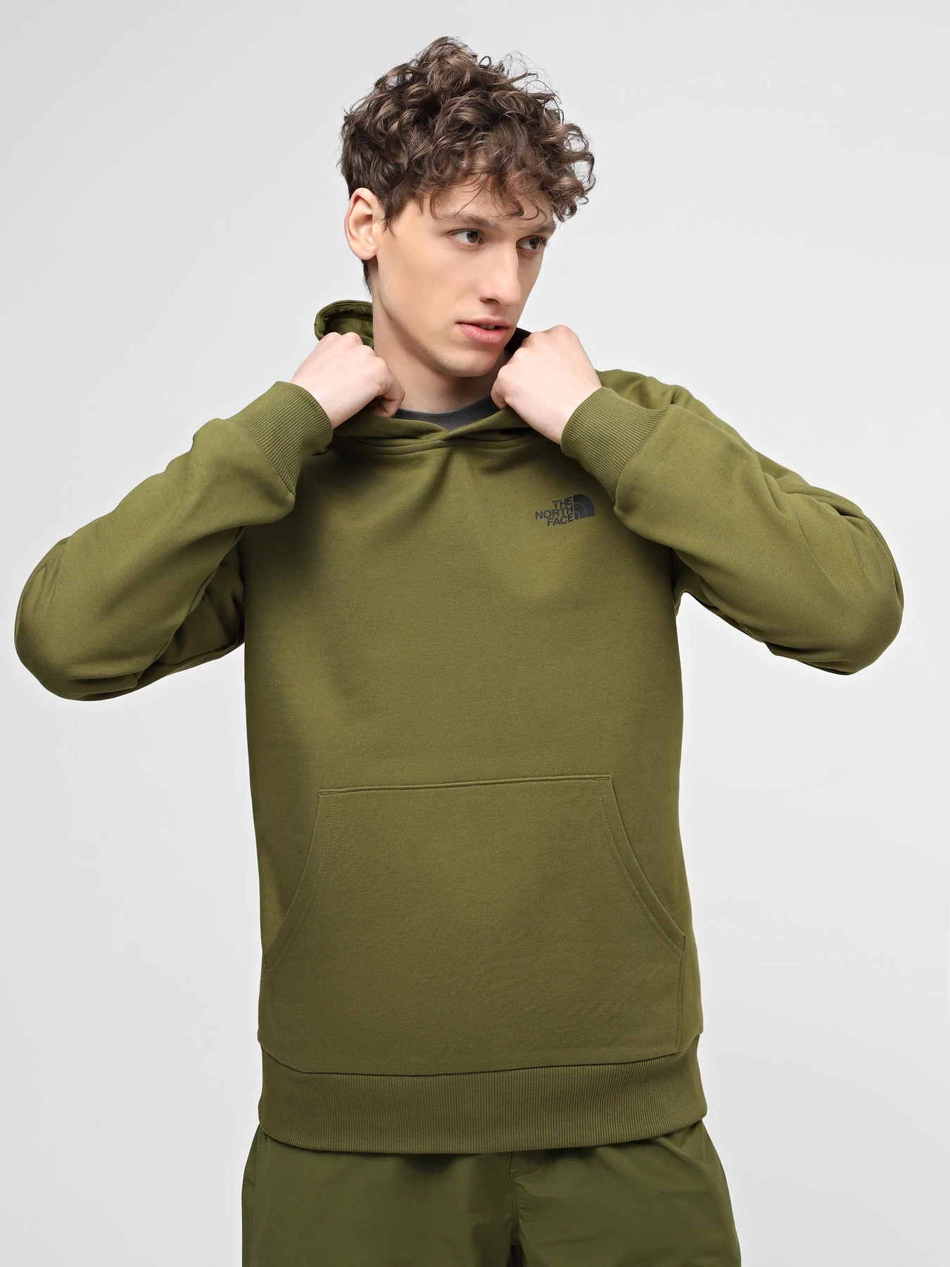 Худи и свитшоты The North Face M Raglan Redbox Hoodie - Eu модель NF0A2ZWUPIB1 Худи и свитшоты The North Face M Raglan Redbox Hoodie - Eu модель NF0A2ZWUPIB1 Фото