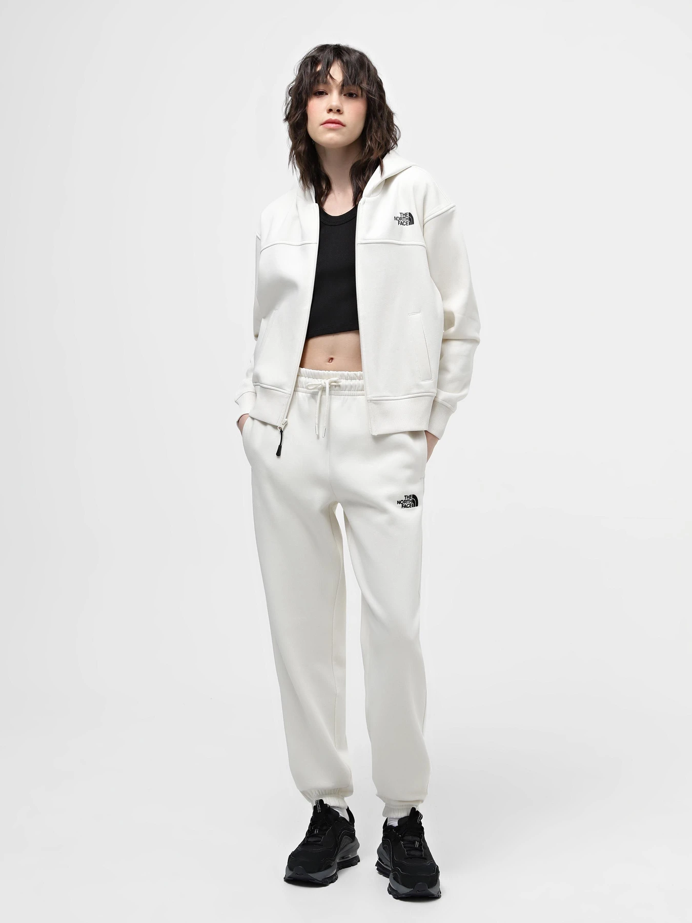 Брюки The North Face W Essential модель NF0A7ZJFQLI1 Фото