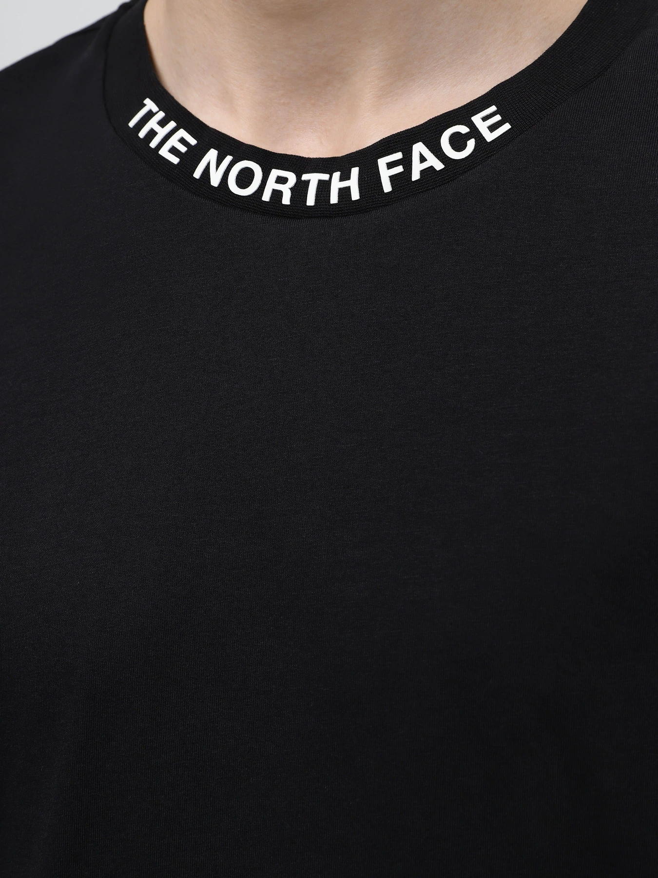 Футболки і поло The North Face Zumu модель NF0A87DDJK31 Футболки і поло The North Face Zumu модель NF0A87DDJK31 Фото