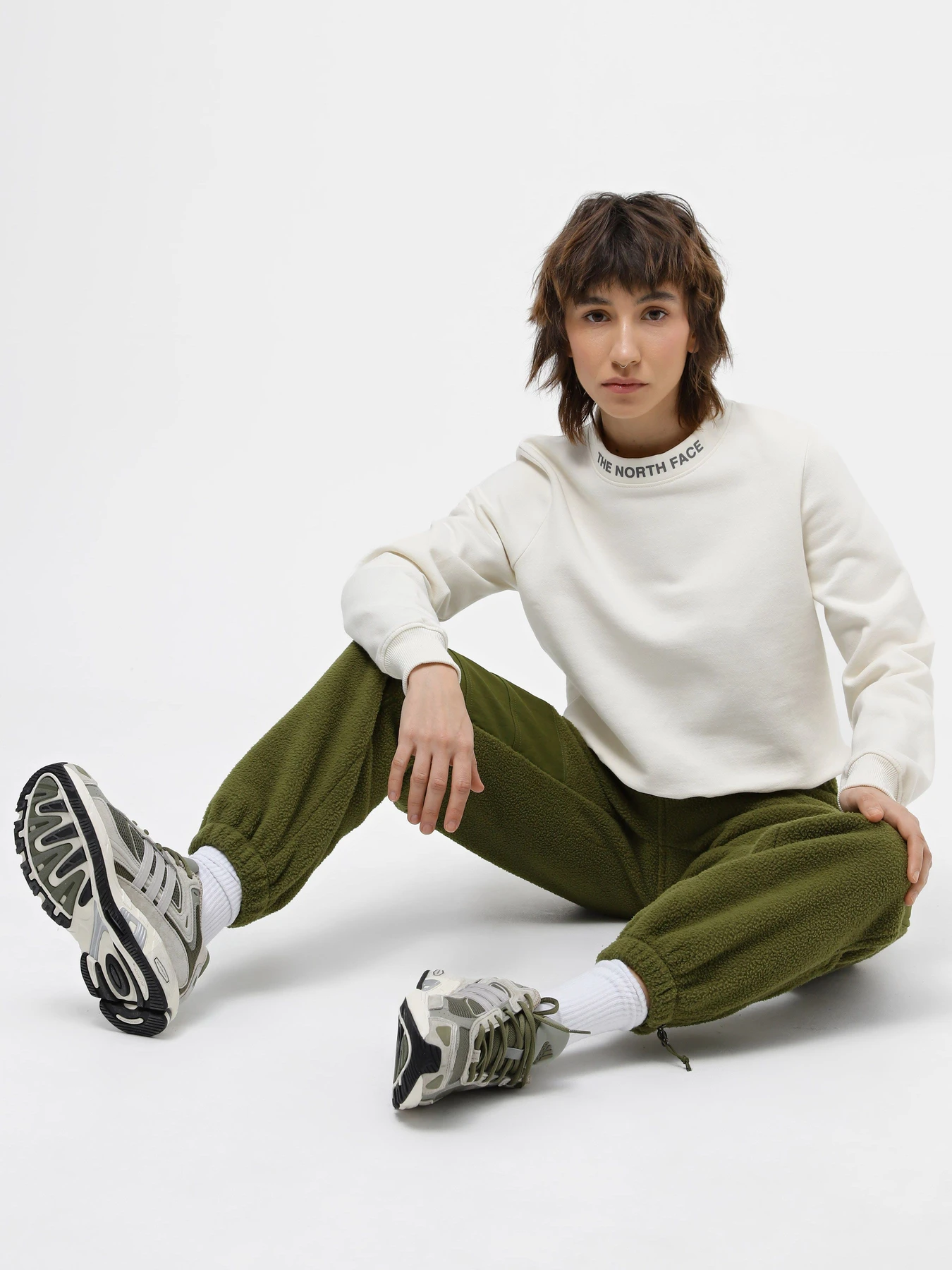 Худи и свитшоты The North Face W Zumu Crew модель NF0A87DHQLI1 Фото
