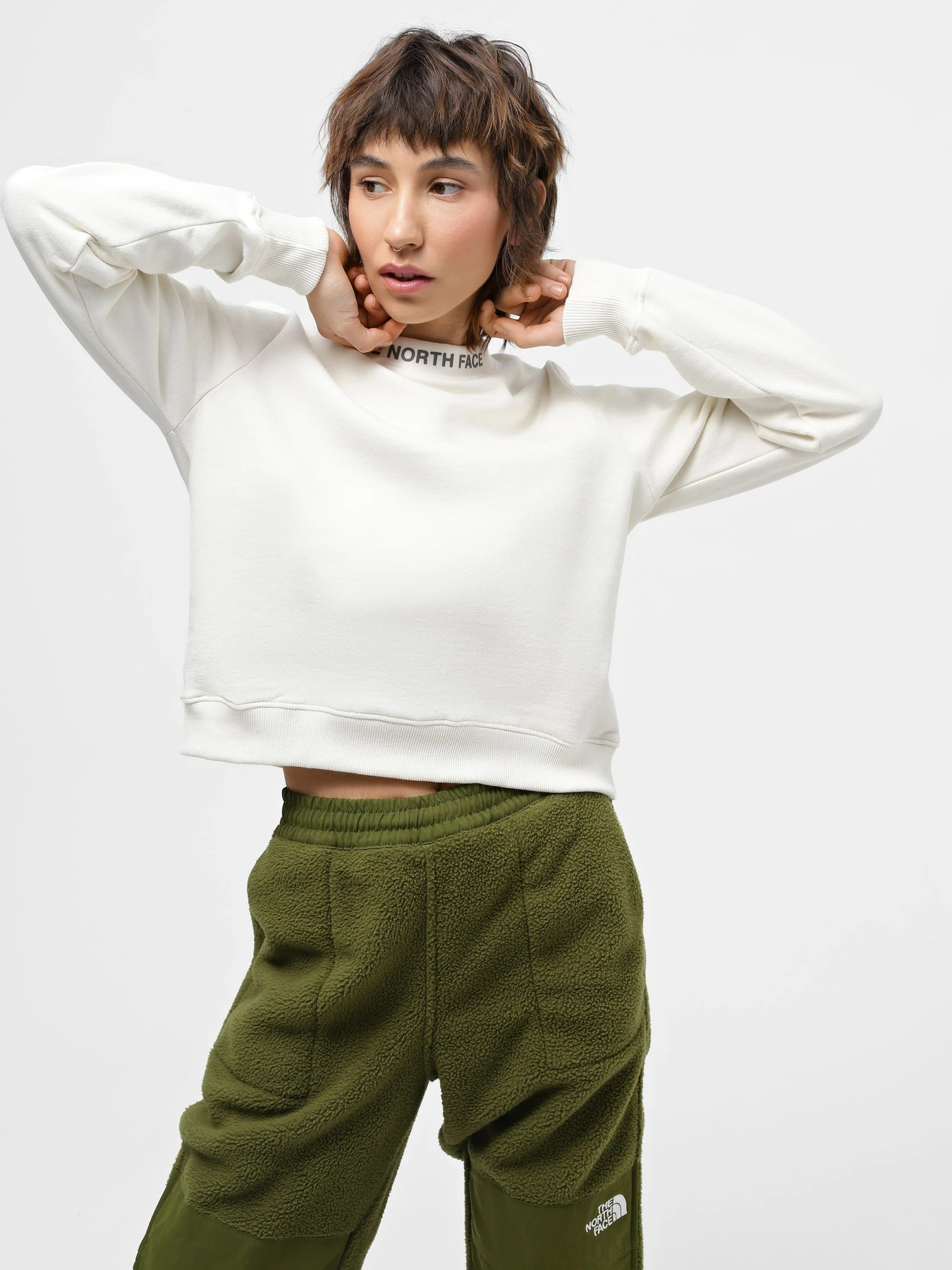 Худи и свитшоты The North Face W Zumu Crew модель NF0A87DHQLI1 Фото