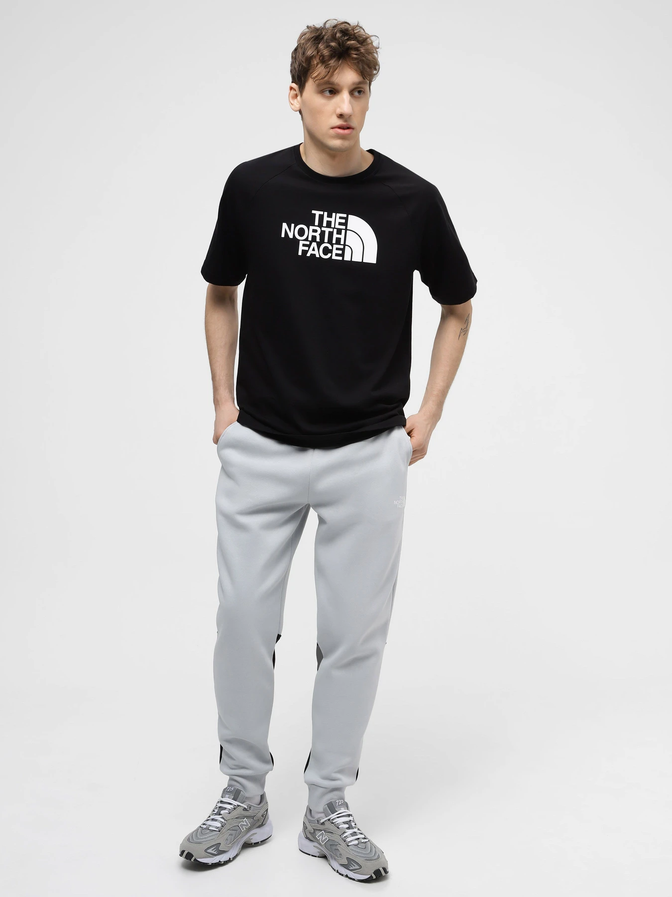 Брюки The North Face M Icons Pant модель NF0A87DQA0M1 Брюки The North Face M Icons Pant модель NF0A87DQA0M1 Фото