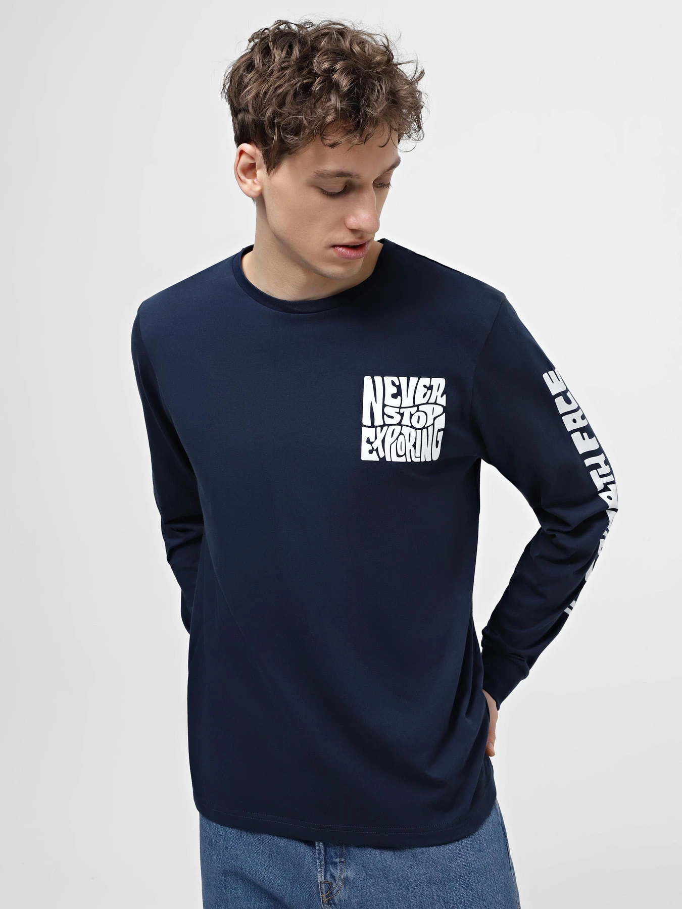 Худі та світшоти The North Face M Mountain Play L/S Tee модель NF0A87EM8K21 Худі та світшоти The North Face M Mountain Play L/S Tee модель NF0A87EM8K21 Фото