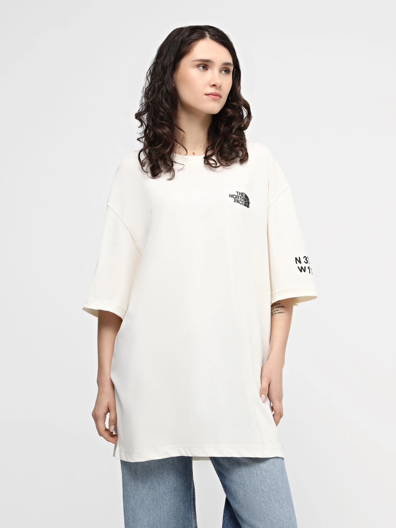 Футболки і поло The North Face U Nse Graphic S/S Tee модель NF0A87F6QLI1 Футболки і поло The North Face U Nse Graphic S/S Tee модель NF0A87F6QLI1 Фото