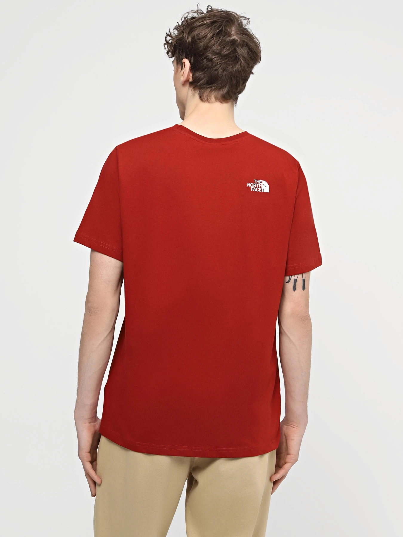 Футболки і поло The North Face M S/S Easy Tee модель NF0A87N5POJ1 Футболки і поло The North Face M S/S Easy Tee модель NF0A87N5POJ1 Фото