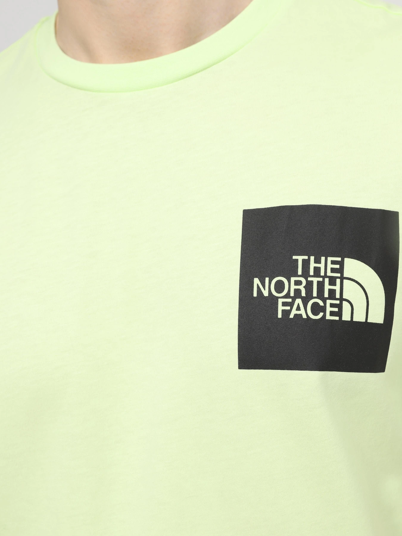 Футболки і поло The North Face M S/S Fine Tee модель NF0A87NDO0F1 Футболки і поло The North Face M S/S Fine Tee модель NF0A87NDO0F1 Фото
