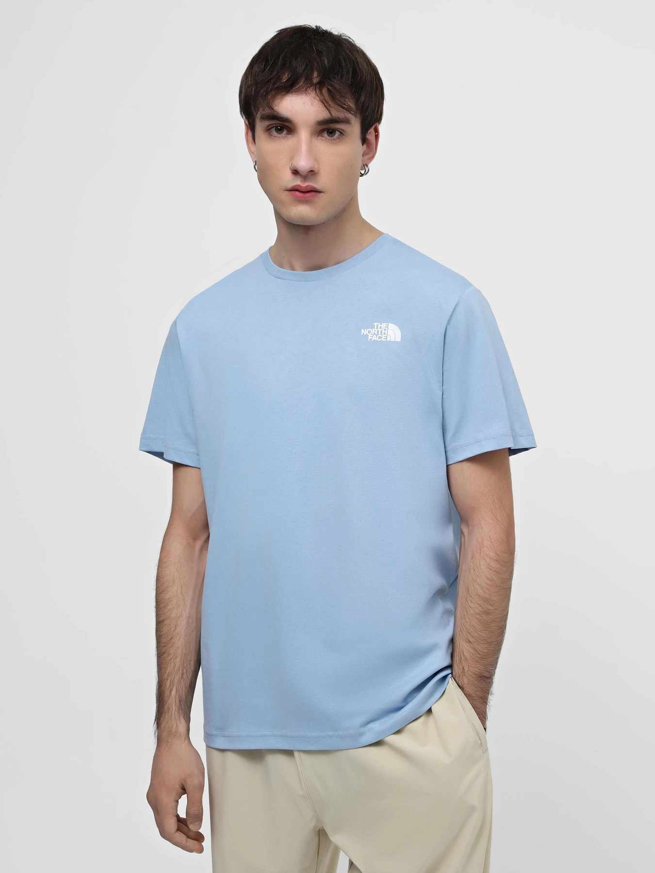 Футболки и поло The North Face M S/S Redbox Tee модель NF0A87NPQEO1 Футболки и поло The North Face M S/S Redbox Tee модель NF0A87NPQEO1 Фото
