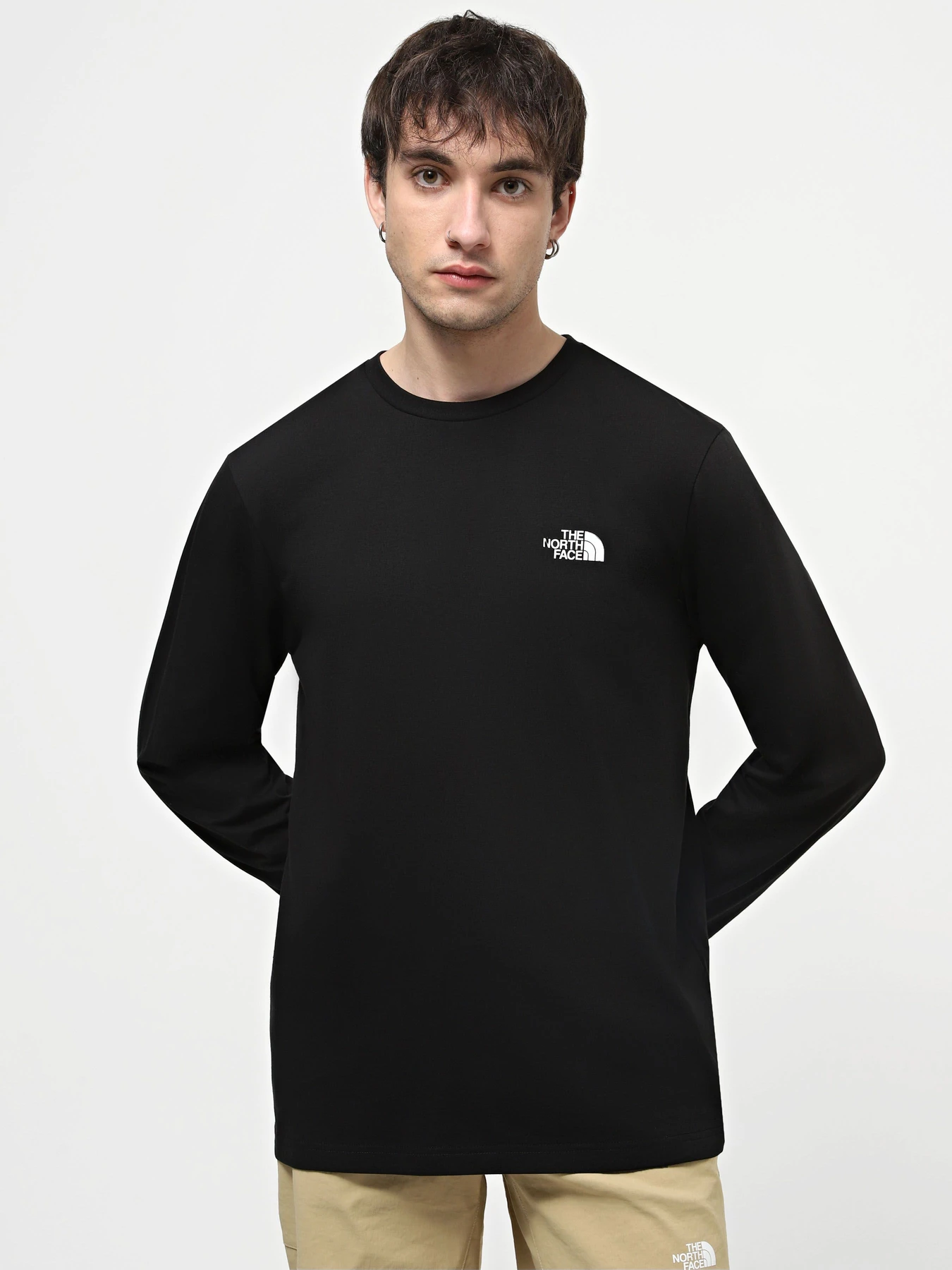 Худи и свитшоты The North Face Simple Dome модель NF0A87QNJK31 Худи и свитшоты The North Face Simple Dome модель NF0A87QNJK31 Фото