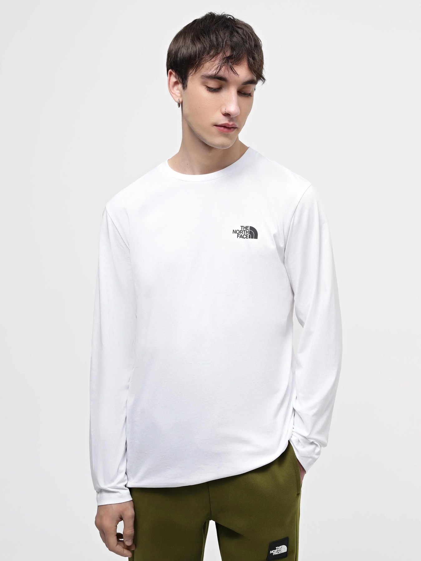 Худи и свитшоты The North Face Simple Dome модель NF0A87QNFN41 Худи и свитшоты The North Face Simple Dome модель NF0A87QNFN41 Фото