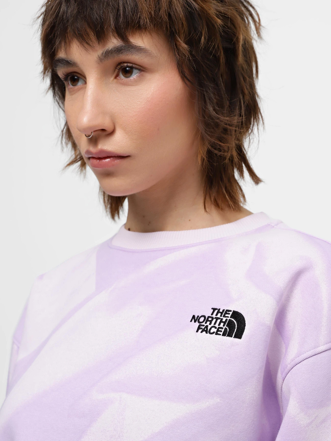 Худи и свитшоты The North Face W Essential Crew Print модель NF0A881DUI61 Худи и свитшоты The North Face W Essential Crew Print модель NF0A881DUI61 Фото