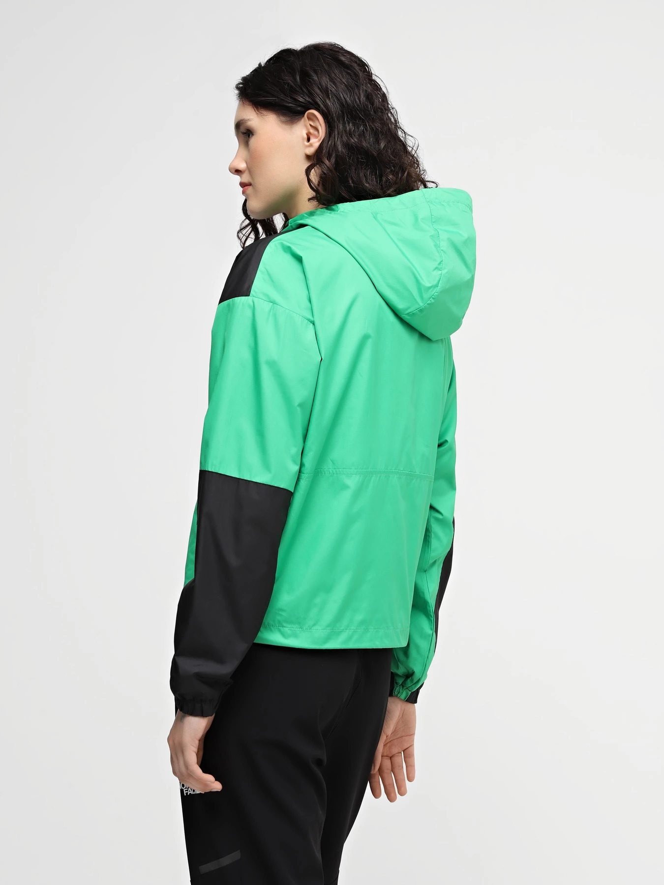 Куртки и дубленки The North Face W Sheru Jacket - Eu модель NF0A4C9HROJ1 Фото
