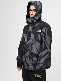 Куртки та дублянки The North Face 86 Retro Mountain Jacket модель NF0A7UR9SIF1 Фото