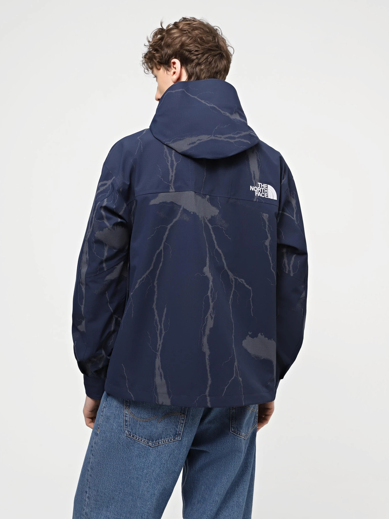 Куртки та дублянки The North Face M 86 Novelty Mountain Jacket модель NF0A86ZRSZI1 Куртки та дублянки The North Face M 86 Novelty Mountain Jacket модель NF0A86ZRSZI1 Фото