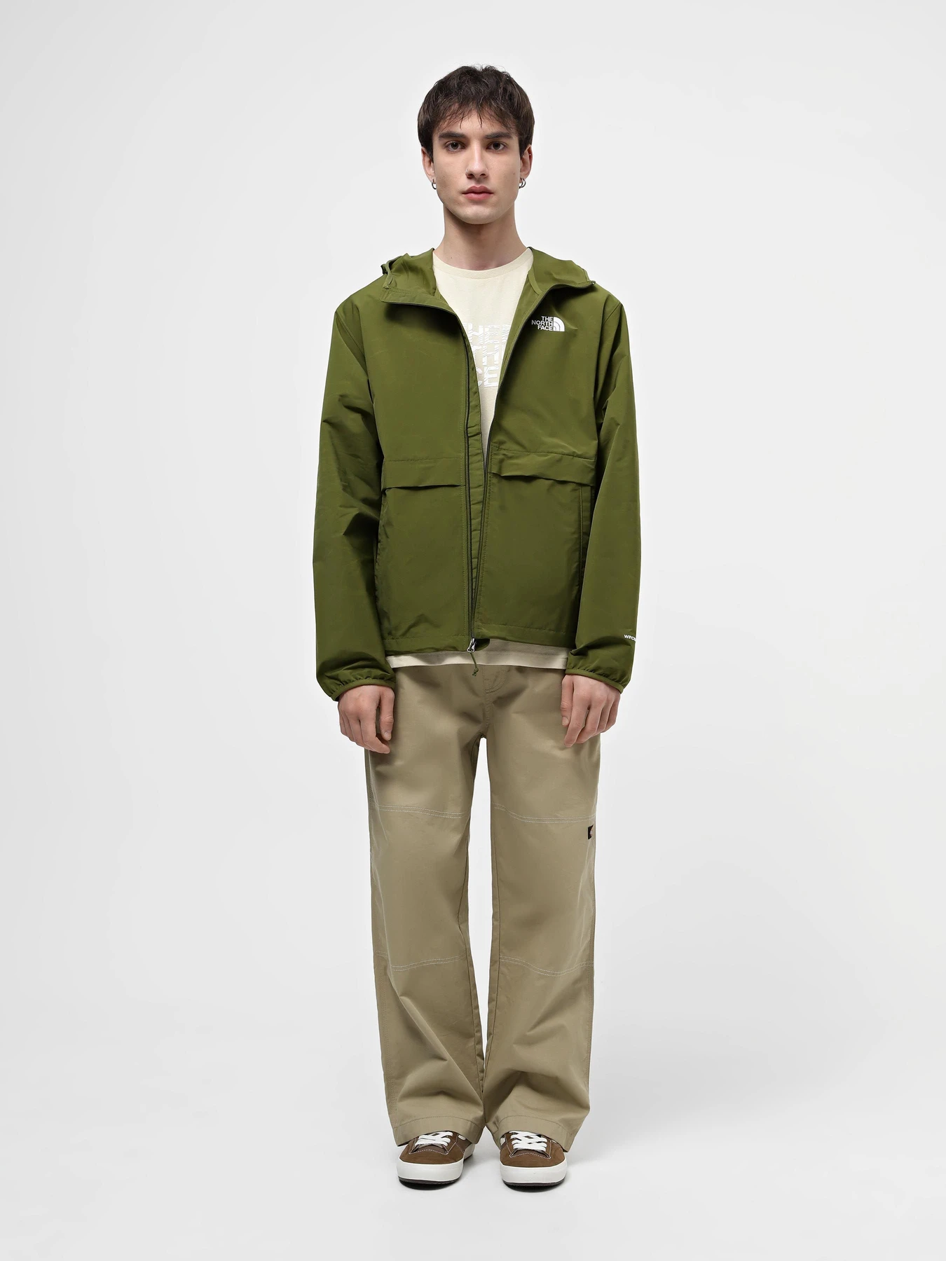 Куртки и дубленки The North Face Easy Wind модель NF0A8702PIB1 Фото