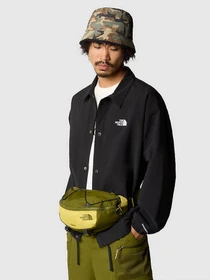 Куртки та дублянки The North Face Easy Wind Coches модель NF0A8703JK31 Фото