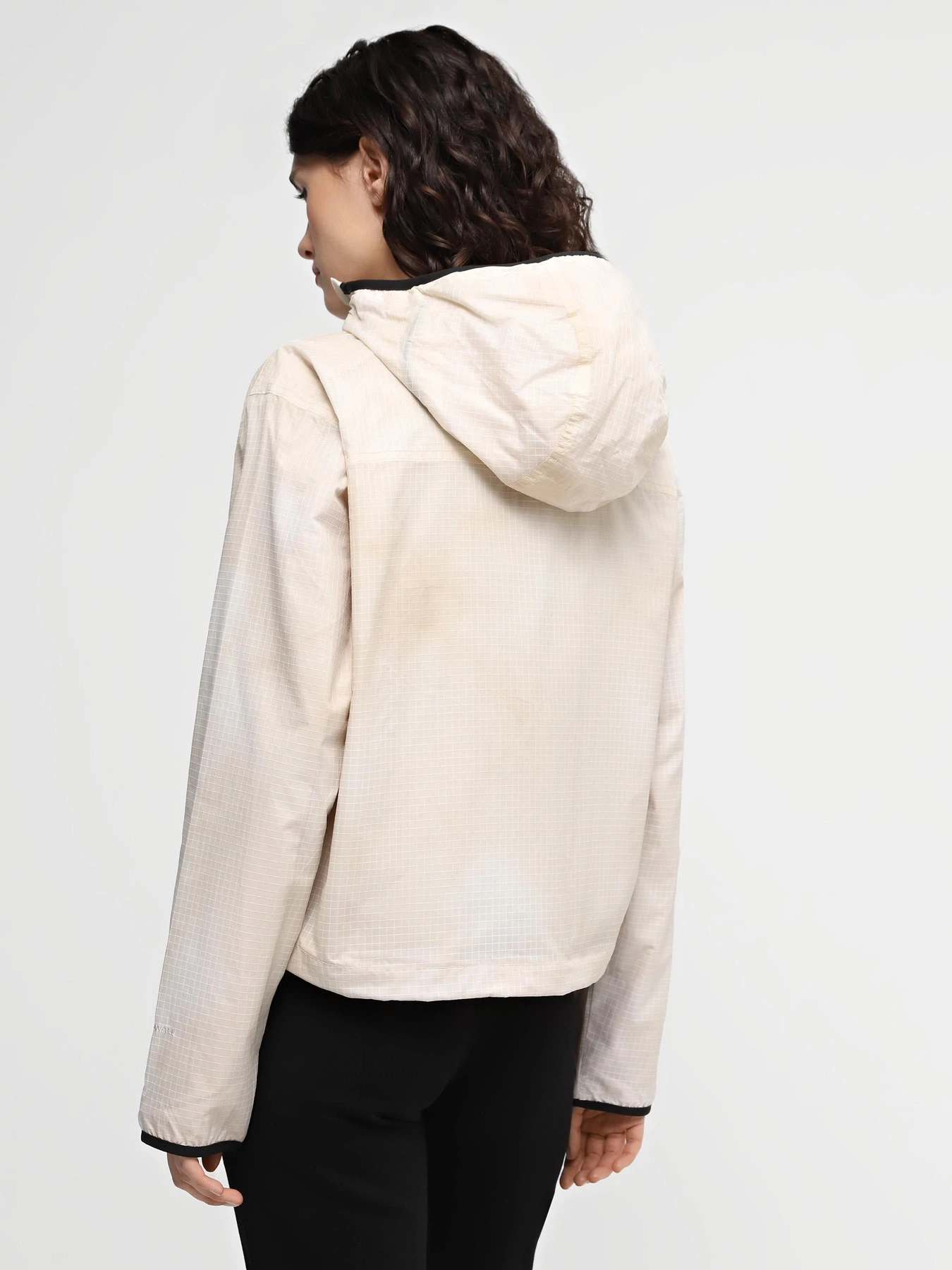 Куртки та дублянки The North Face W Natural Dye Wind Jacket модель NF0A871JXIA1 Куртки та дублянки The North Face W Natural Dye Wind Jacket модель NF0A871JXIA1 Фото