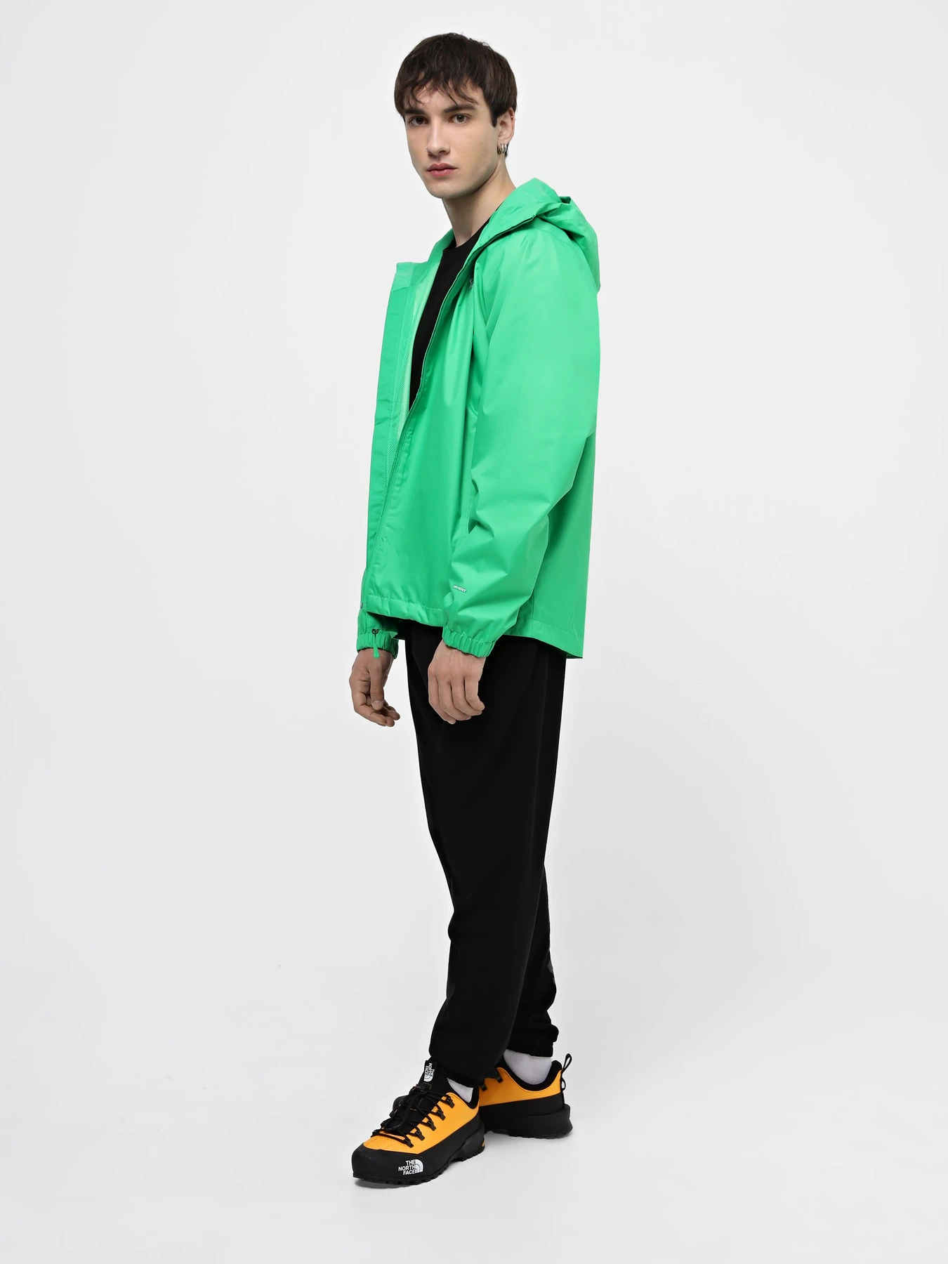 Куртки та дублянки The North Face Quest модель NF00A8AZPO81 Куртки та дублянки The North Face Quest модель NF00A8AZPO81 Фото