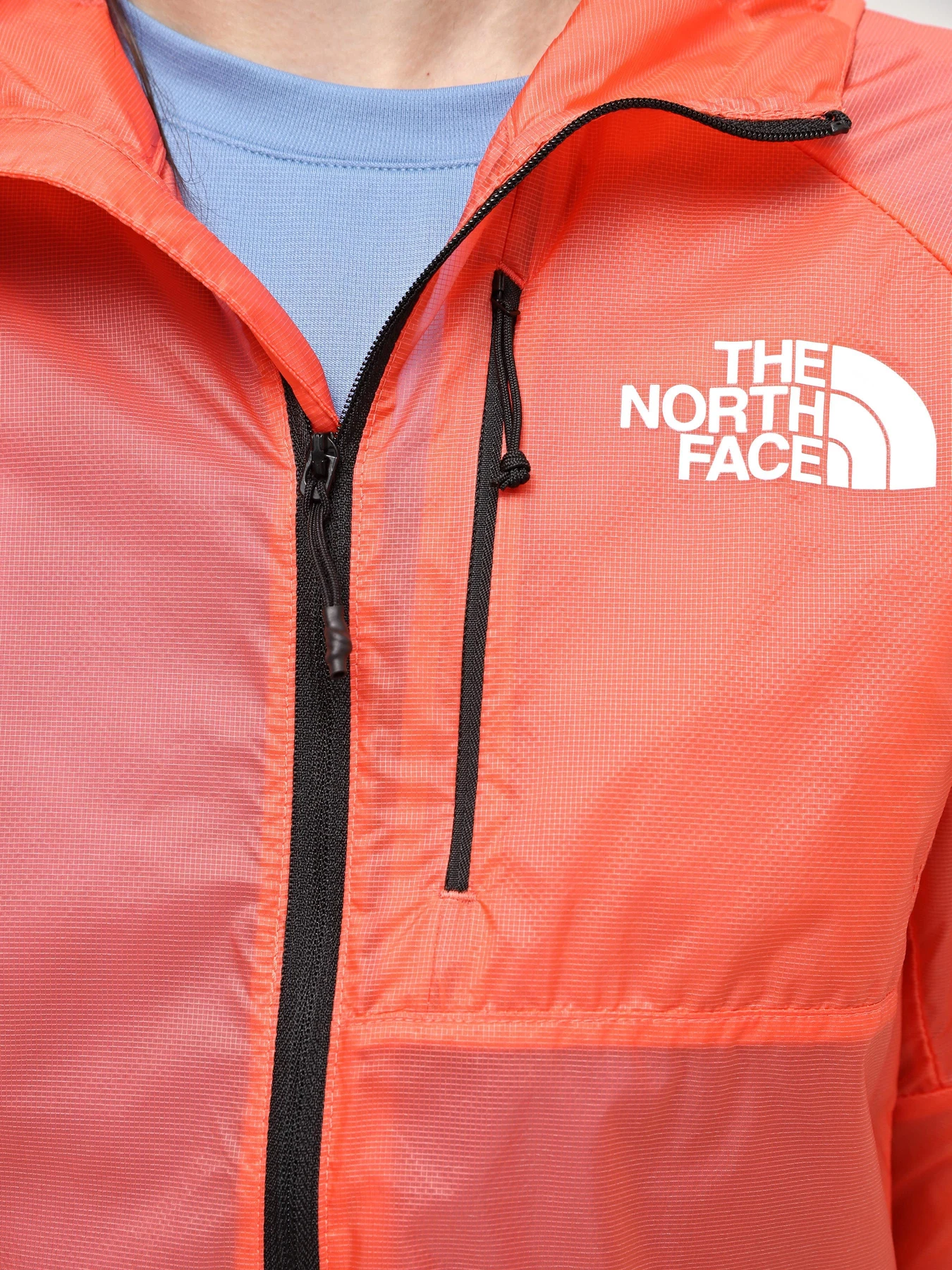 Куртки и дубленки The North Face W Windstream Shell модель NF0A87HFGTH1 Куртки и дубленки The North Face W Windstream Shell модель NF0A87HFGTH1 Фото