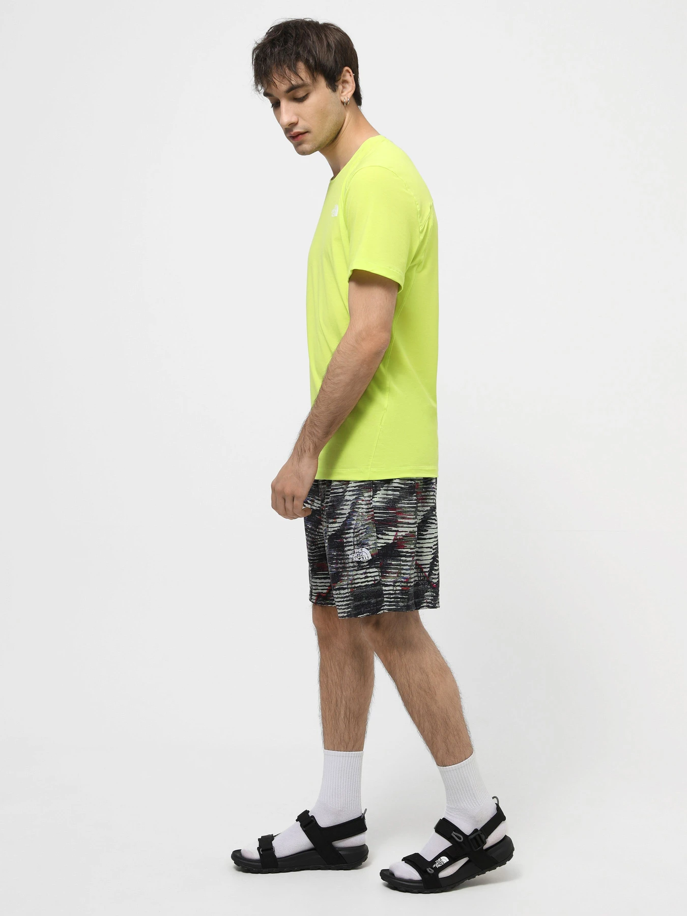 Шорты The North Face M Tnf Easy Wind Short модель NF0A8768SIR1 Шорты The North Face M Tnf Easy Wind Short модель NF0A8768SIR1 Фото