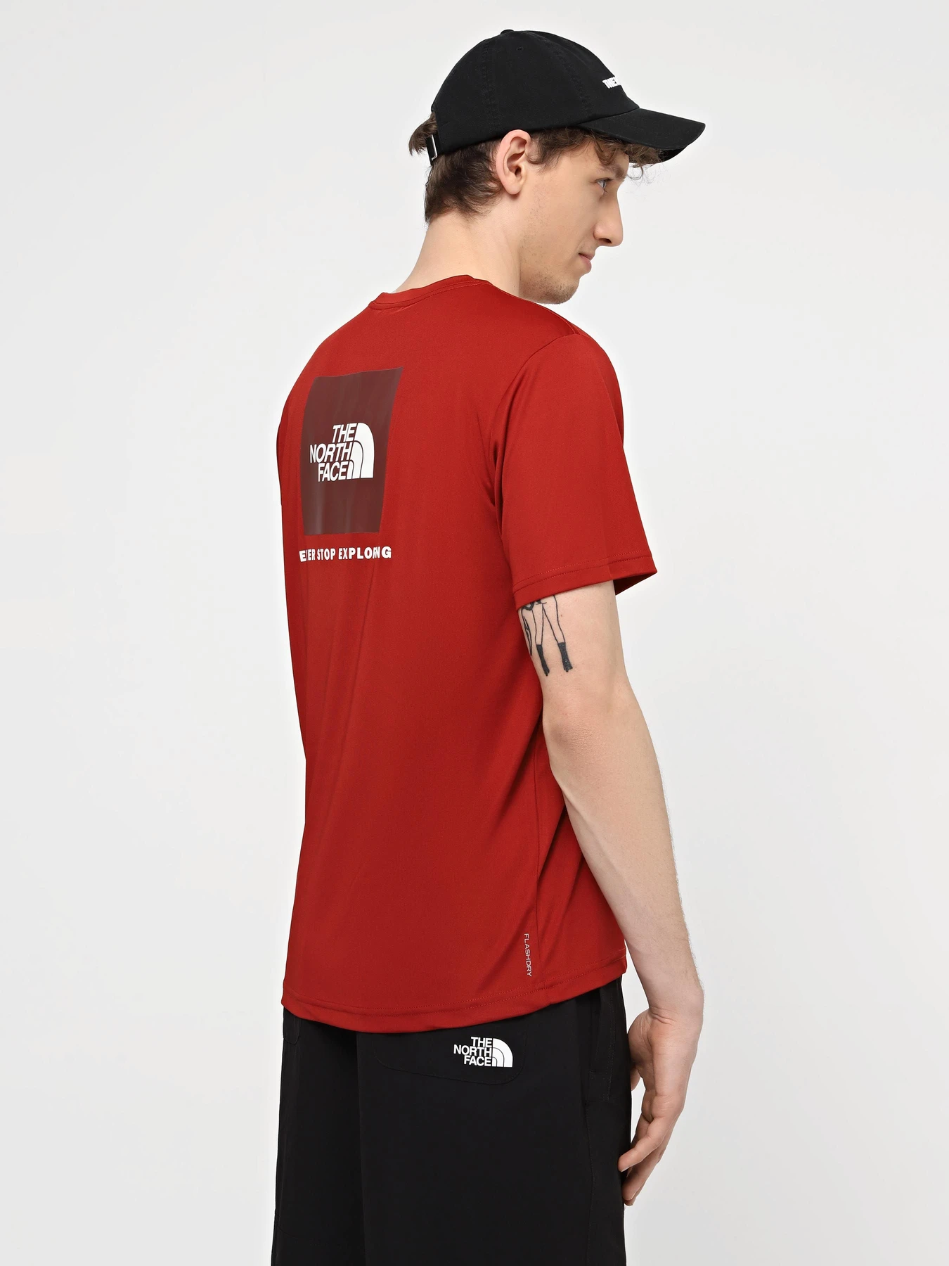 Футболки и поло The North Face M Reaxion Red Box Tee - Eu модель NF0A4CDWPOJ1 Фото