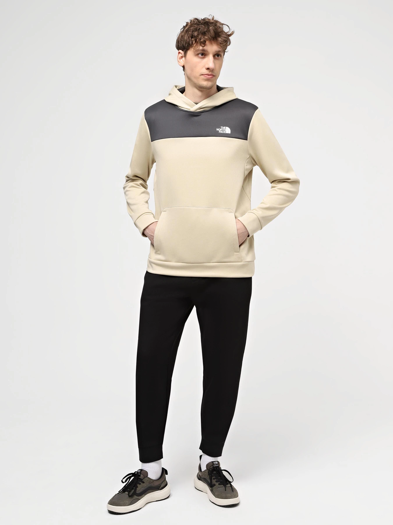 Худи и свитшоты The North Face M Reaxion Fleece P/O Hoodie - Eu модель NF0A7ZA8ZTI1 Худи и свитшоты The North Face M Reaxion Fleece P/O Hoodie - Eu модель NF0A7ZA8ZTI1 Фото