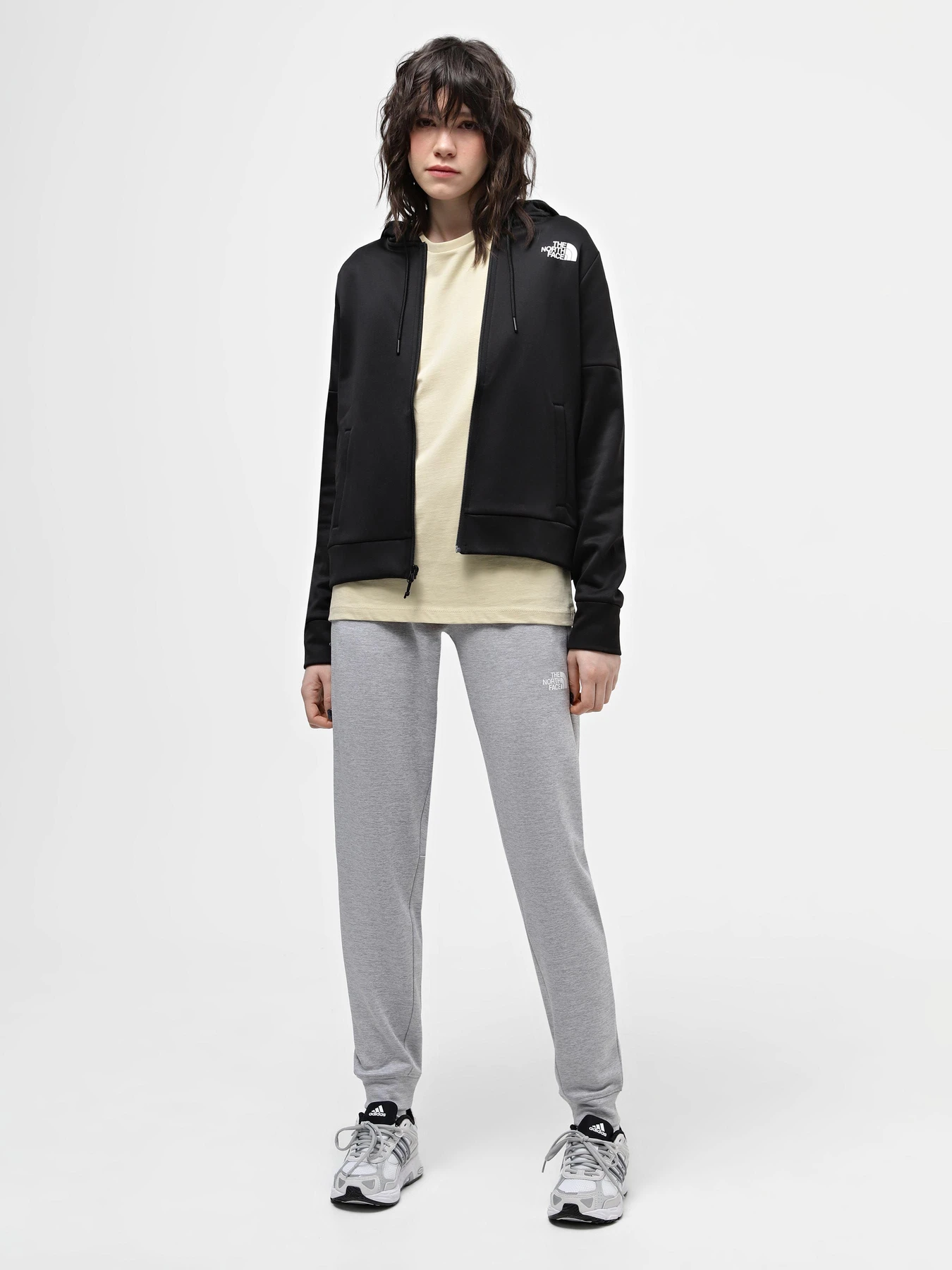 Брюки The North Face W Reaxion Fleece Jogger – Eu модель NF0A7ZABGAV1 Брюки The North Face W Reaxion Fleece Jogger – Eu модель NF0A7ZABGAV1 Фото