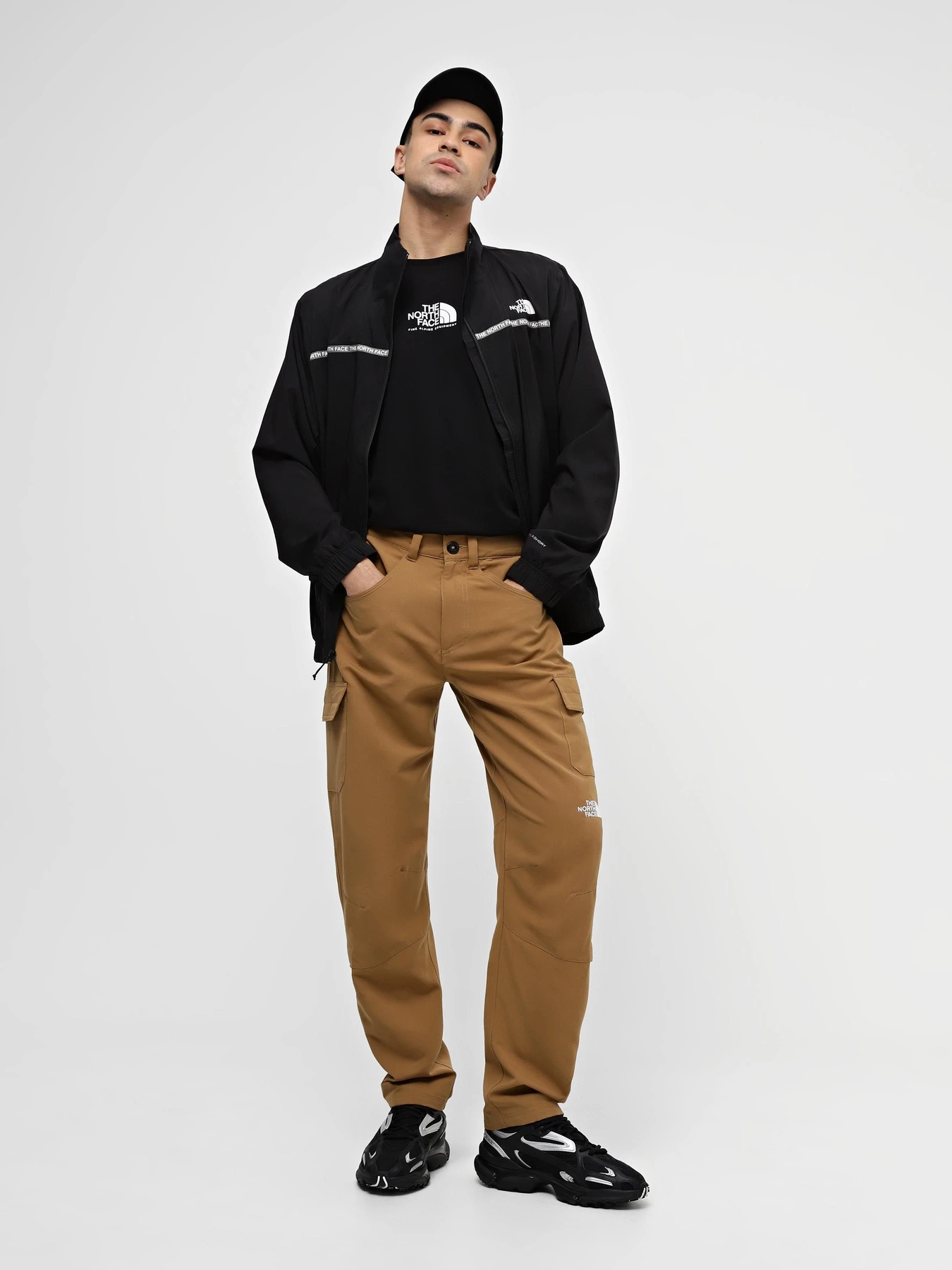 Штани The North Face Horizon модель NF0A824C1731 Штани The North Face Horizon модель NF0A824C1731 Фото