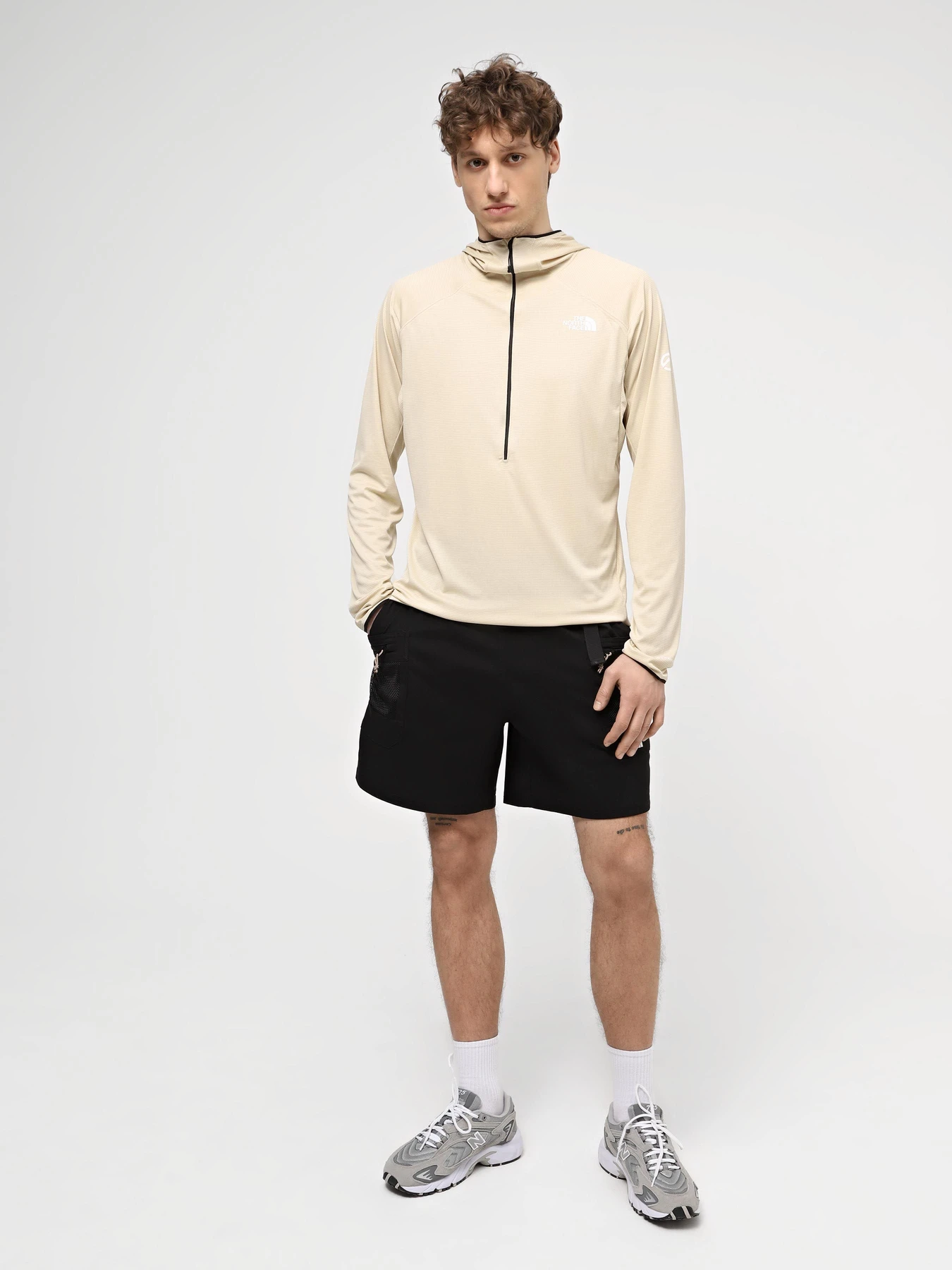 Худи и свитшоты The North Face M Summit Direct Sun Hoodie модель NF0A84PT3X41 Фото