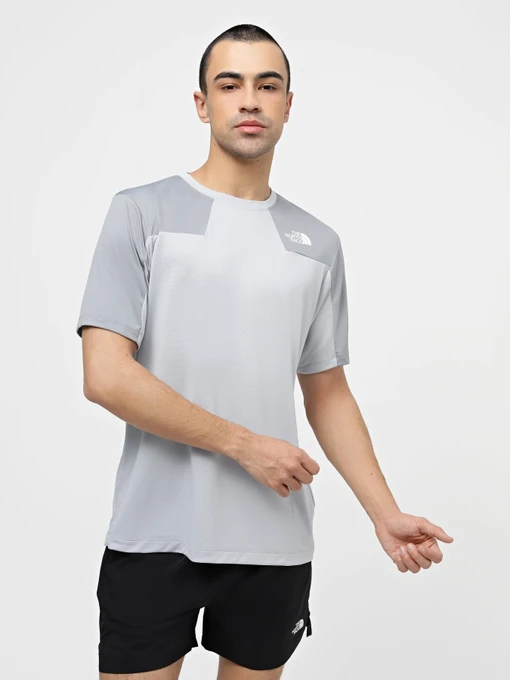 Футболки и поло The North Face M Ma S/S Tee модель NF0A87JJJ4U1 Фото