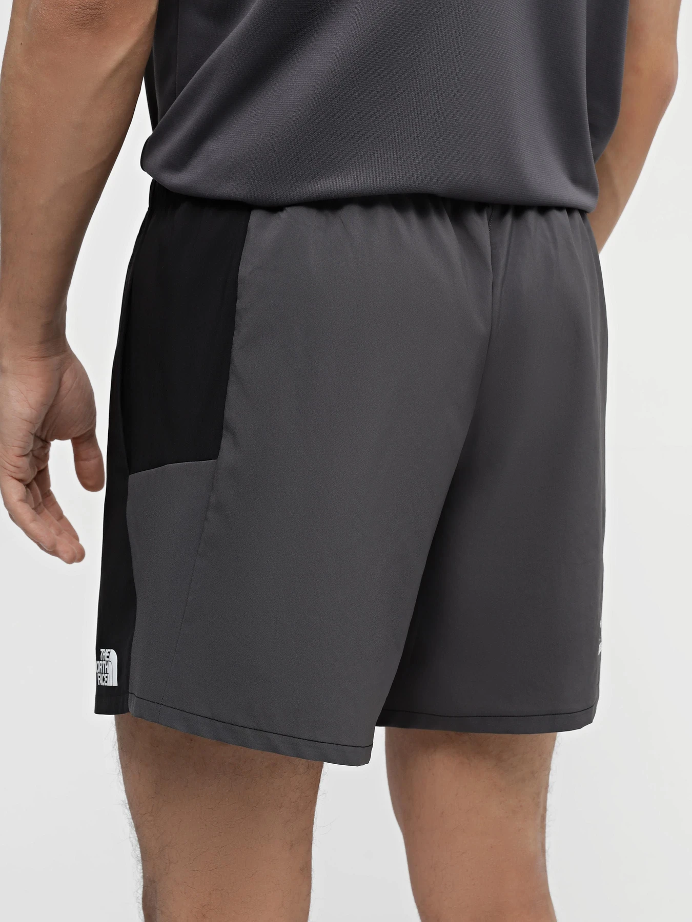 Шорты The North Face M Ma Woven Short модель NF0A87JMW9O1 Шорты The North Face M Ma Woven Short модель NF0A87JMW9O1 Фото
