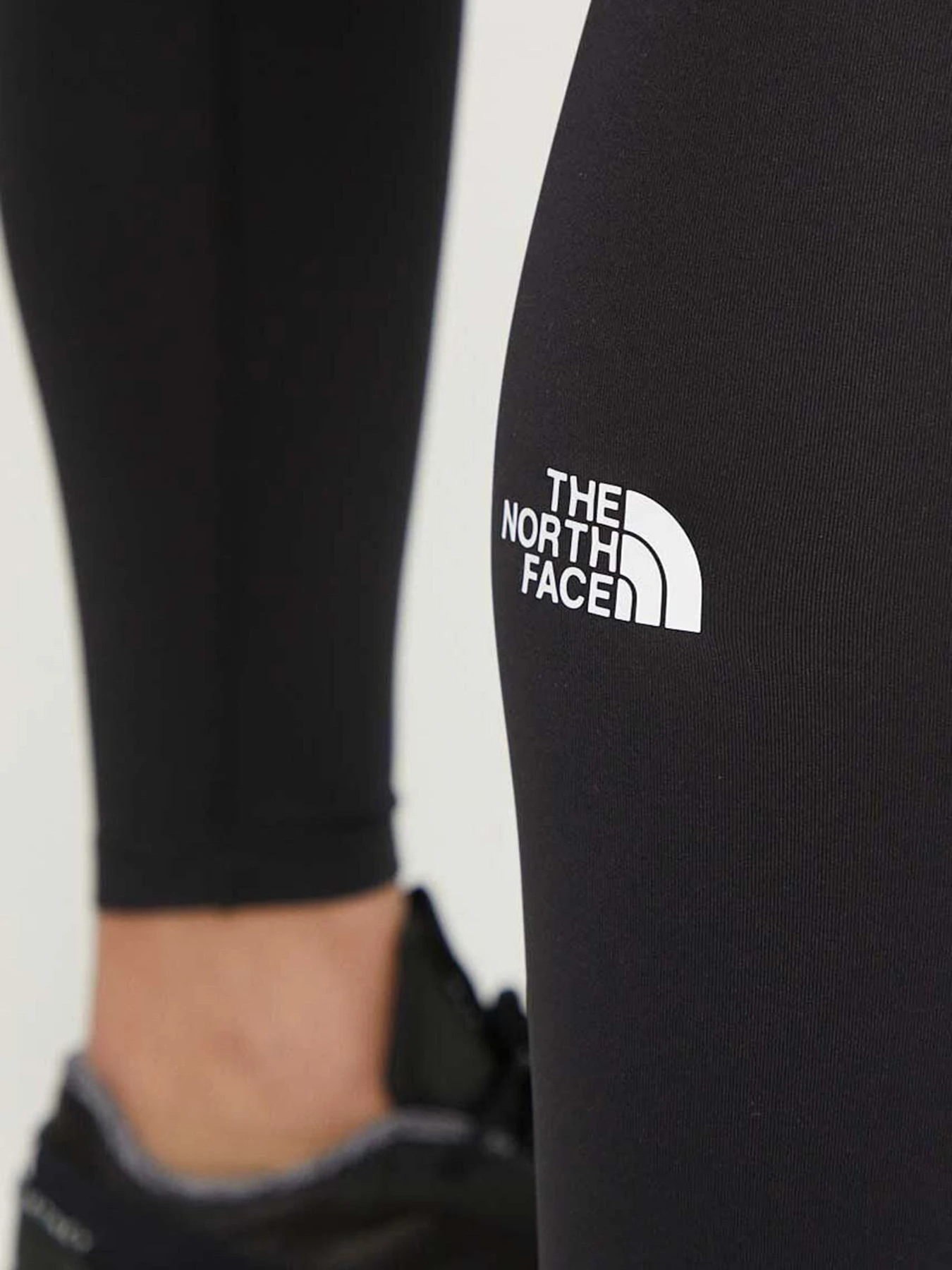 Брюки The North Face W Flex High Rise Tight модель NF0A87JSJK31 Фото