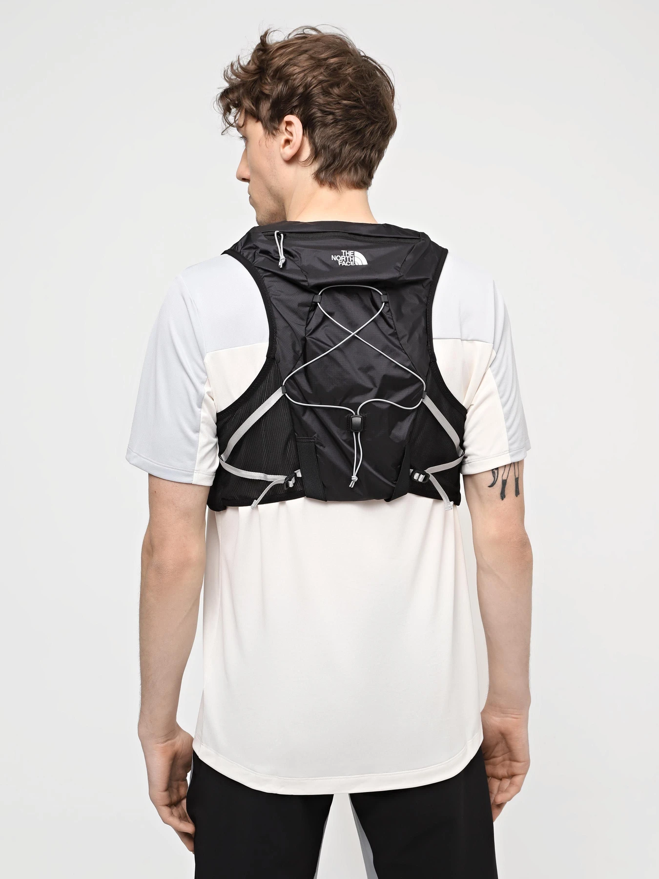 Светри та кардигани The North Face Sunriser Run Vest 8 модель NF0A81DZKY41 Светри та кардигани The North Face Sunriser Run Vest 8 модель NF0A81DZKY41 Фото